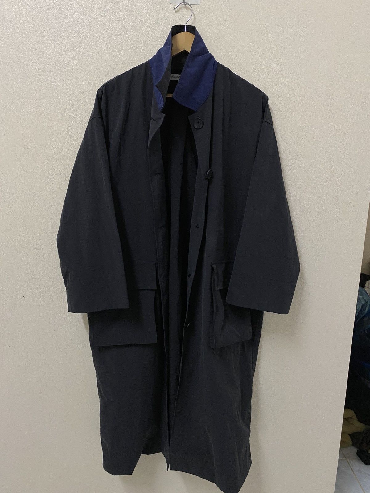 JW Anderson × Uniqlo JW Anderson x Uniqlo Long Jacket Nylon Size US M / EU 48-50 / 2 - 1 Thumbnail