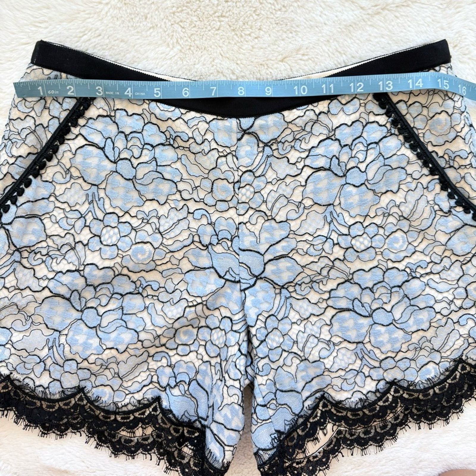 Other Andrew GN women laces shorts size 6 US Retail 580$ Size 28" / US 6 / IT 42 - 9 Thumbnail