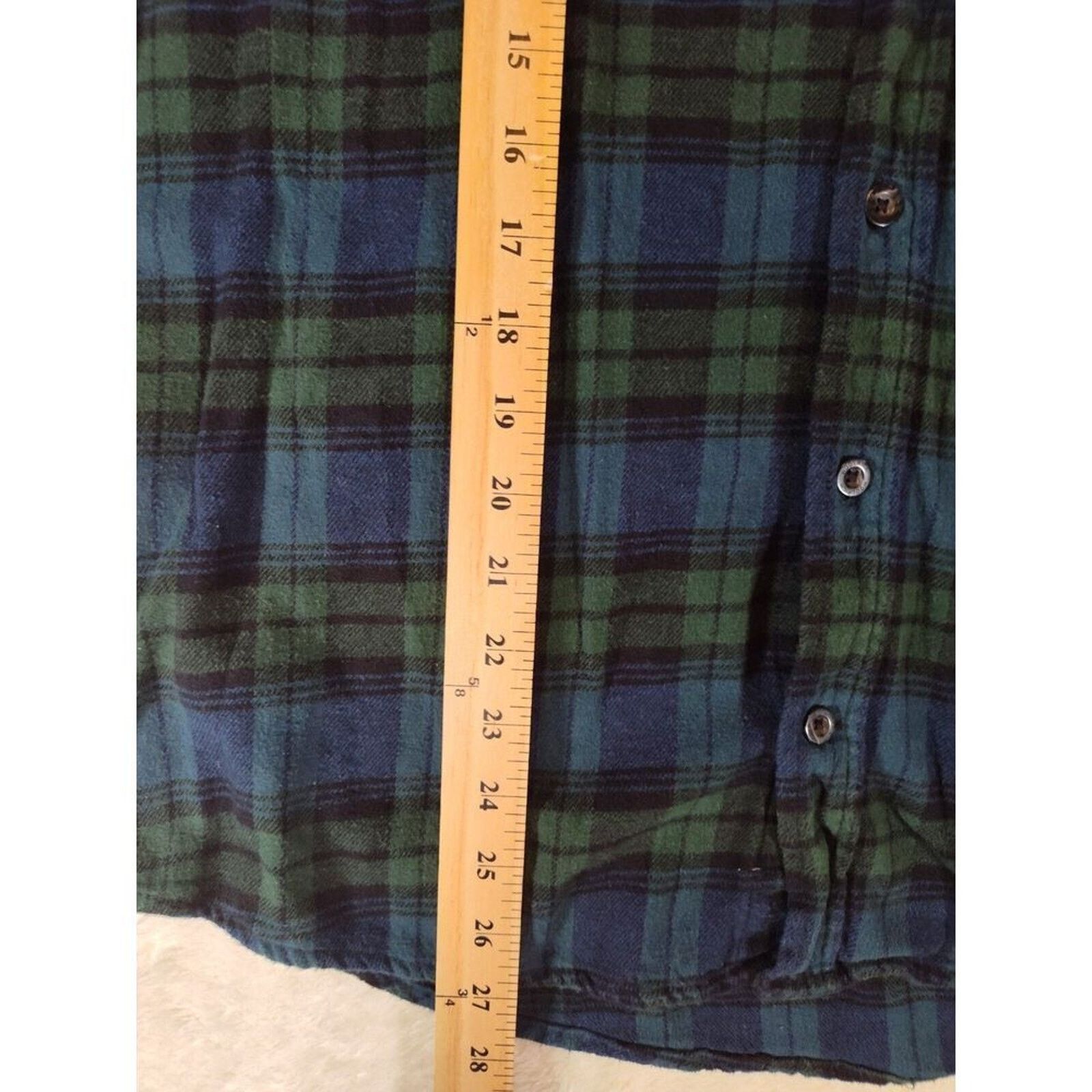 Woolrich Woolen Mills Woolrich Heavy Weight Plaid Flannel Mens Size Large Size US L / EU 52-54 / 3 - 6 Thumbnail