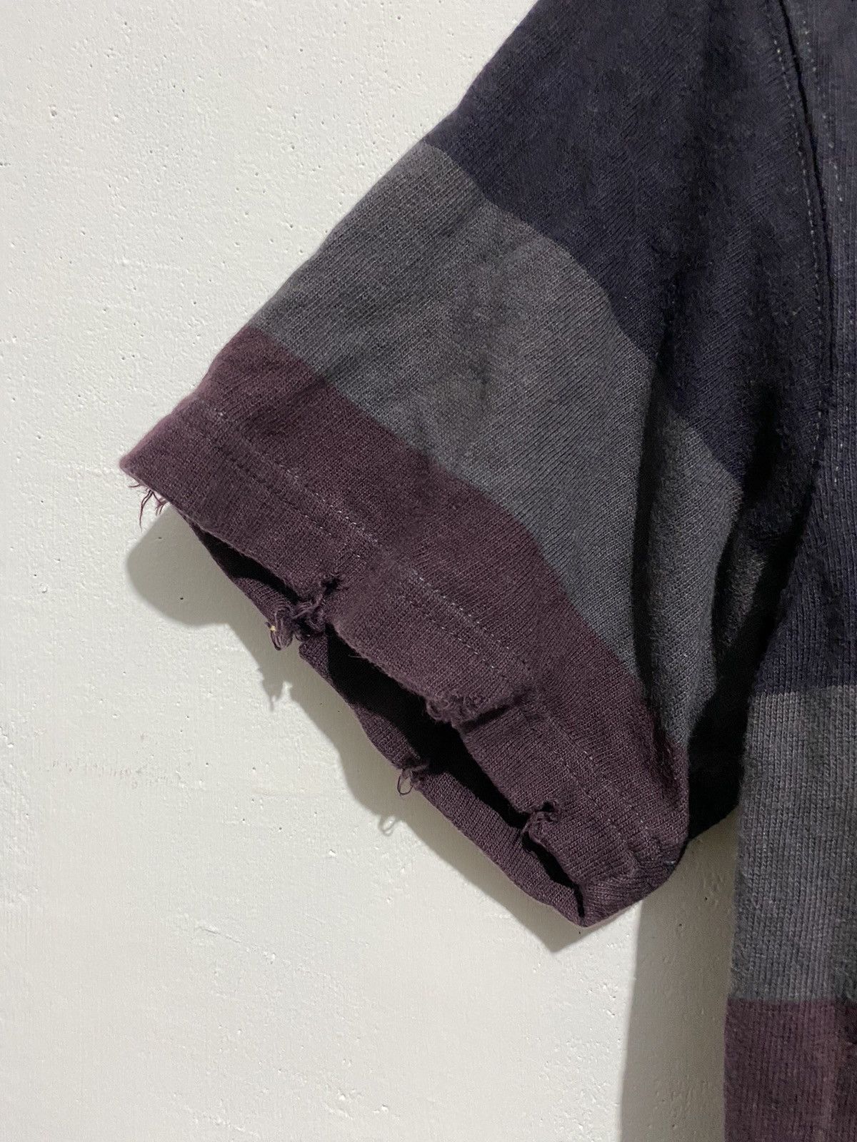 20471120 × Japanese Brand Vintage industrie distressed rugby poloshirts Size US S / EU 44-46 / 1 - 5 Thumbnail