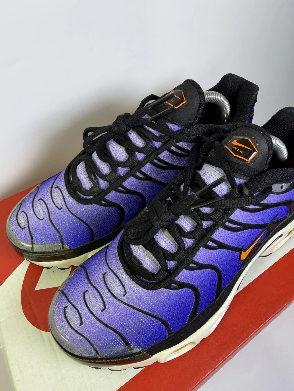 Nike Nike Air Max Plus Voltage Purple 2018 Size US 5 / IT 35 - 4 Thumbnail