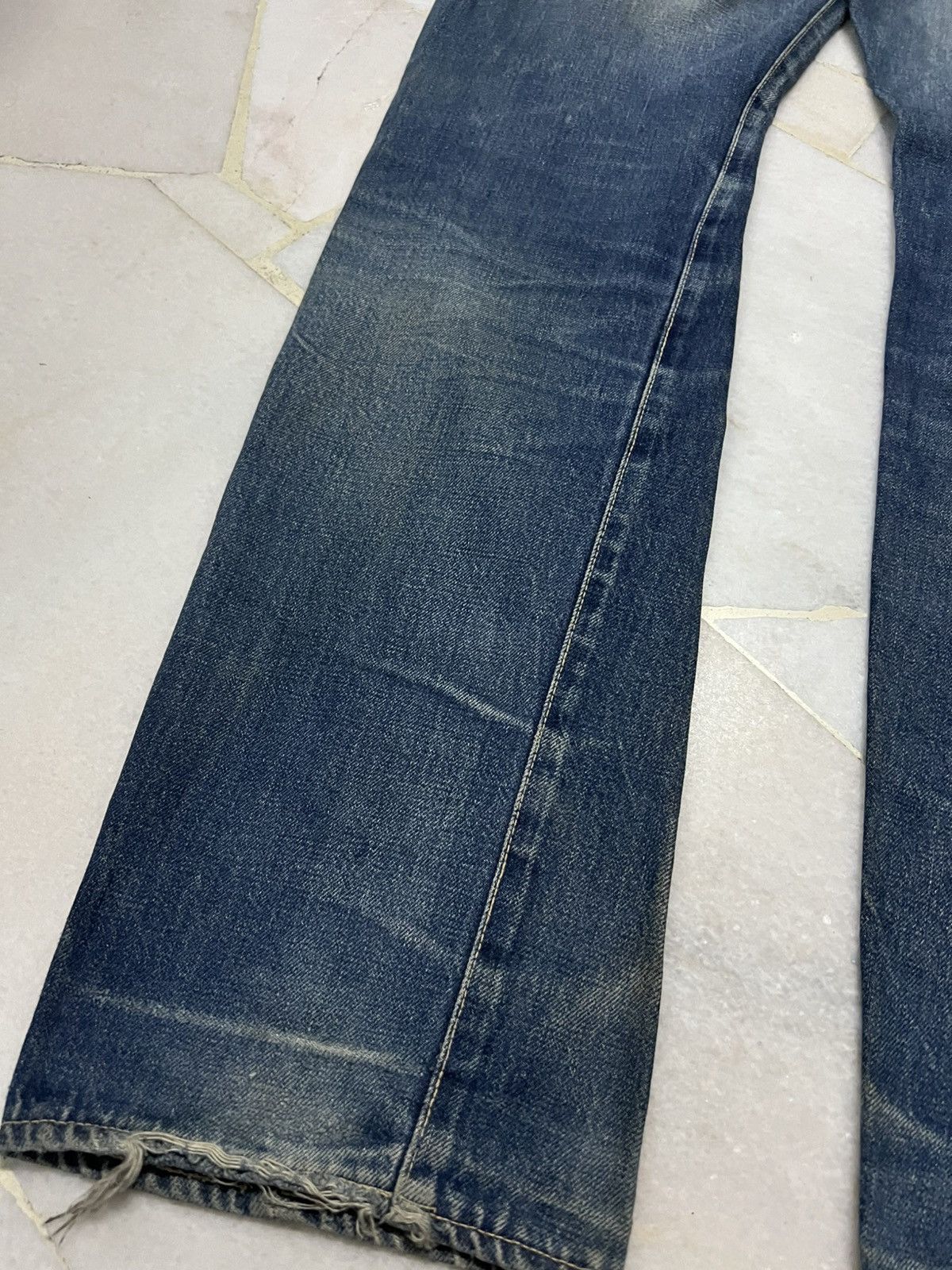 If Six Was Nine × Japanese Brand × Spellbound 💥90’s💥Vintage Spellbound Distress Selvedge Mud Wash Jeans Size US 31 - 14 Thumbnail