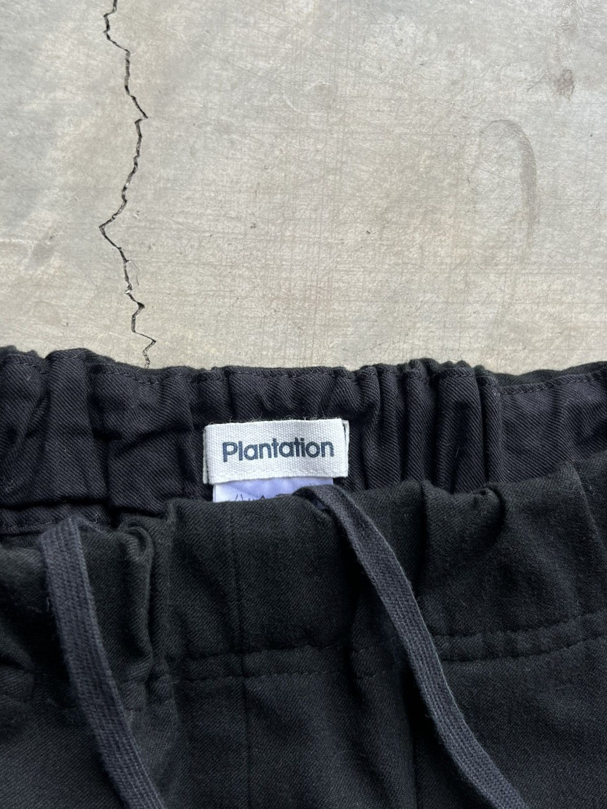 Issey Miyake Plantation Issey Miyake Smock Waist Tapered Trousers Size US 34 / EU 50 - 7 Thumbnail