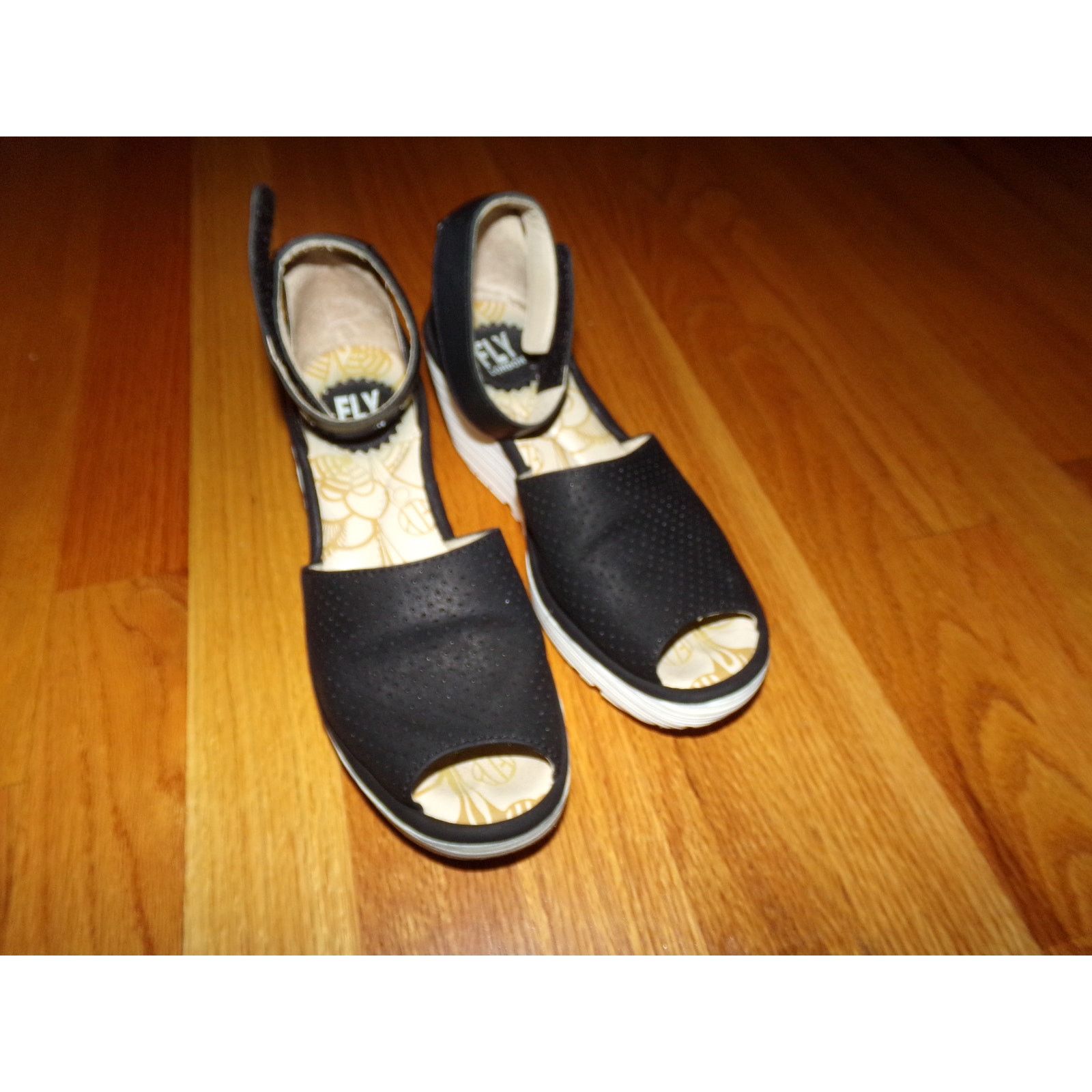 Fly London Fly London ankle strap wedge sandals 36 Excellent over $200 Size US 5.5 / IT 35.5 - 1 Thumbnail