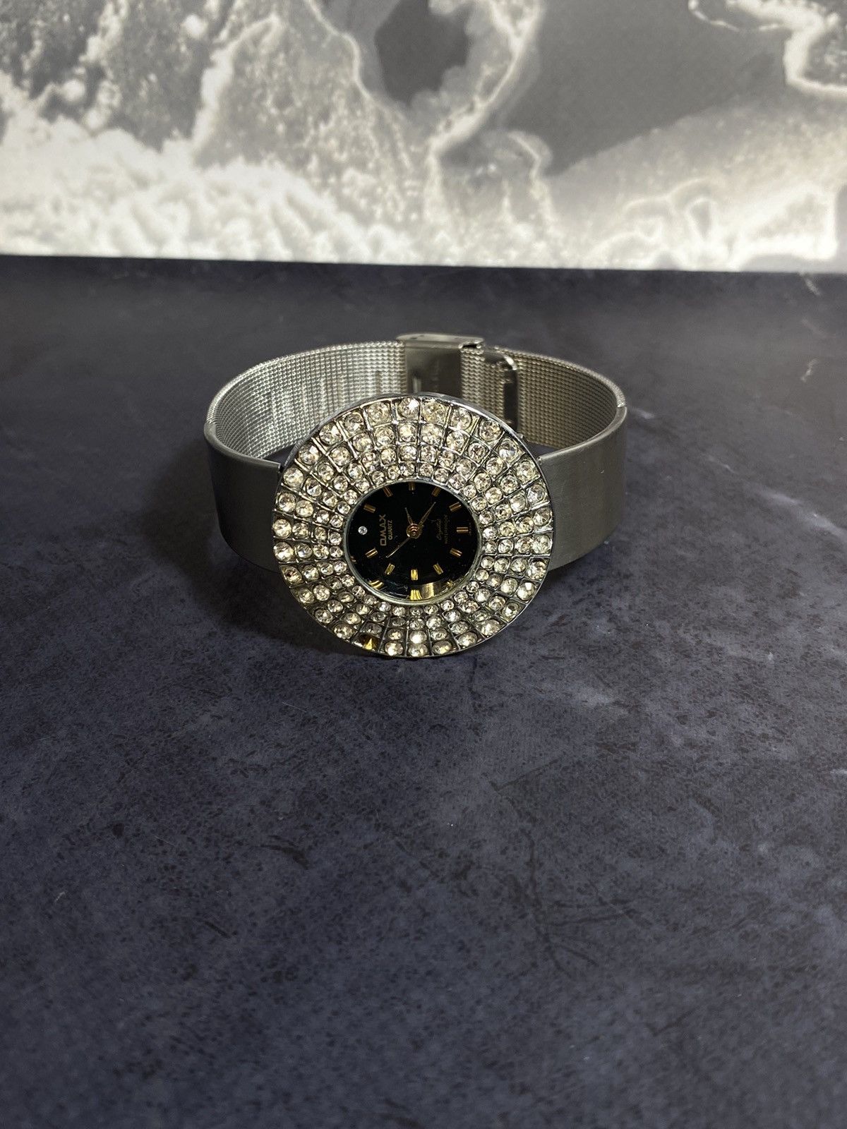 Jewelry Omax Vintage Crystal Watch – Elegant Statement Piece ⏳ Size ONE SIZE - 6 Thumbnail