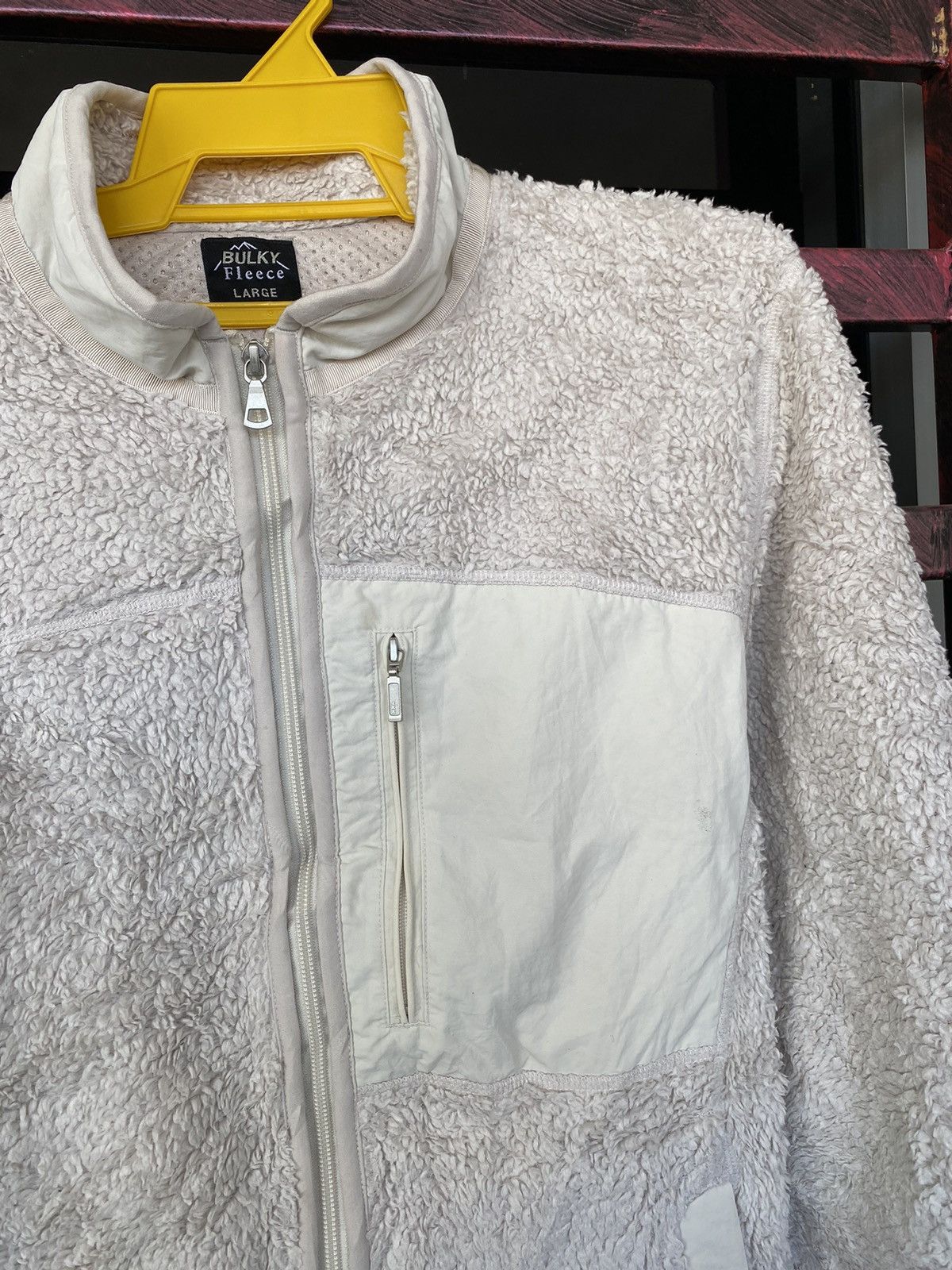 Japanese Brand × Uniqlo Uniqlo fleece bulky jacket full zipped Size US L / EU 52-54 / 3 - 4 Thumbnail