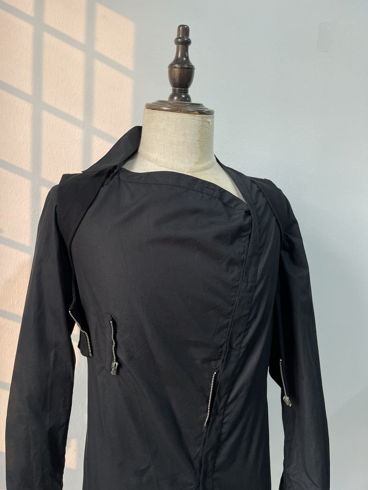Hussein Chalayan 2003 Hussien Chalayan Asymmetrical Shirt Runway 10 Size M / US 6-8 / IT 42-44 - 4 Thumbnail