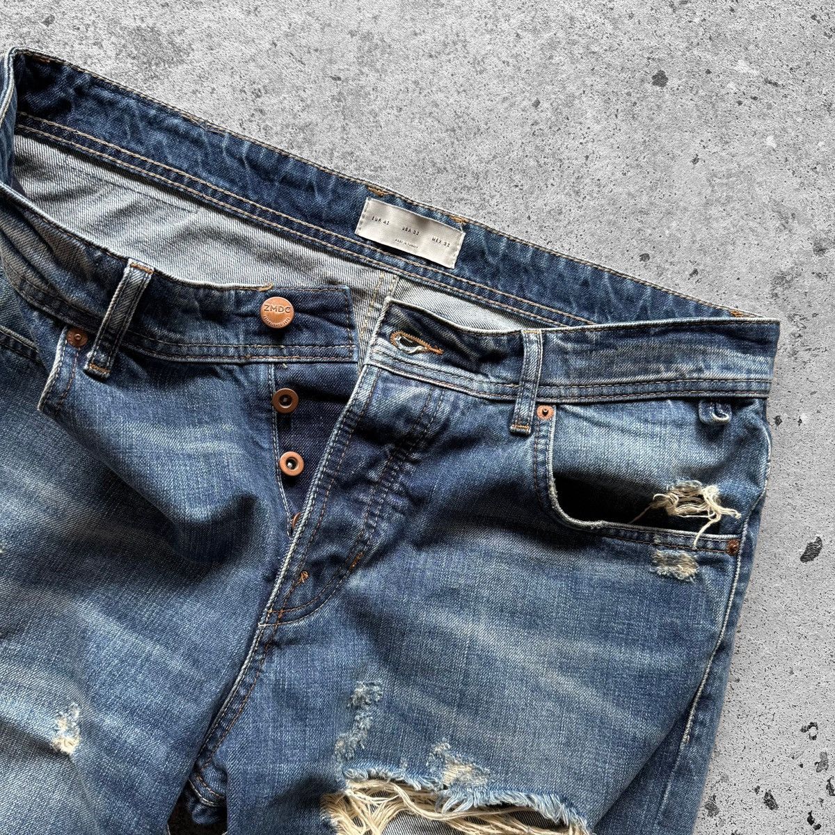 Other × Zara Zara Man Blue Distressed Denim Jeans Button Closure Pockets Size US 32 / EU 48 - 6 Thumbnail