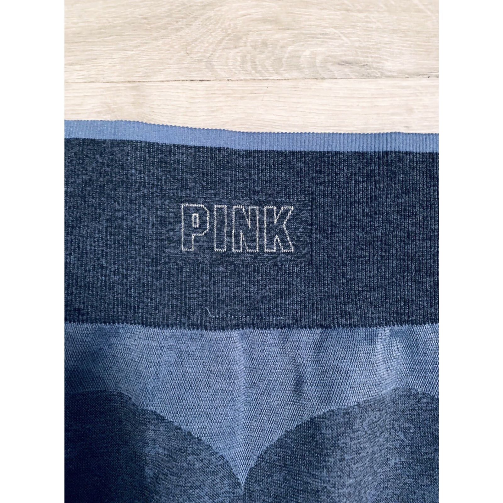 Victoria's Secret VINTAGE Victoria's Secret "PINK" Blue Leggings Women Yoga Pants Seamless Comfort Compression Elastic Waist L Blue Activewear Womens Size 36" / US 14 / IT 50 - 4 Thumbnail