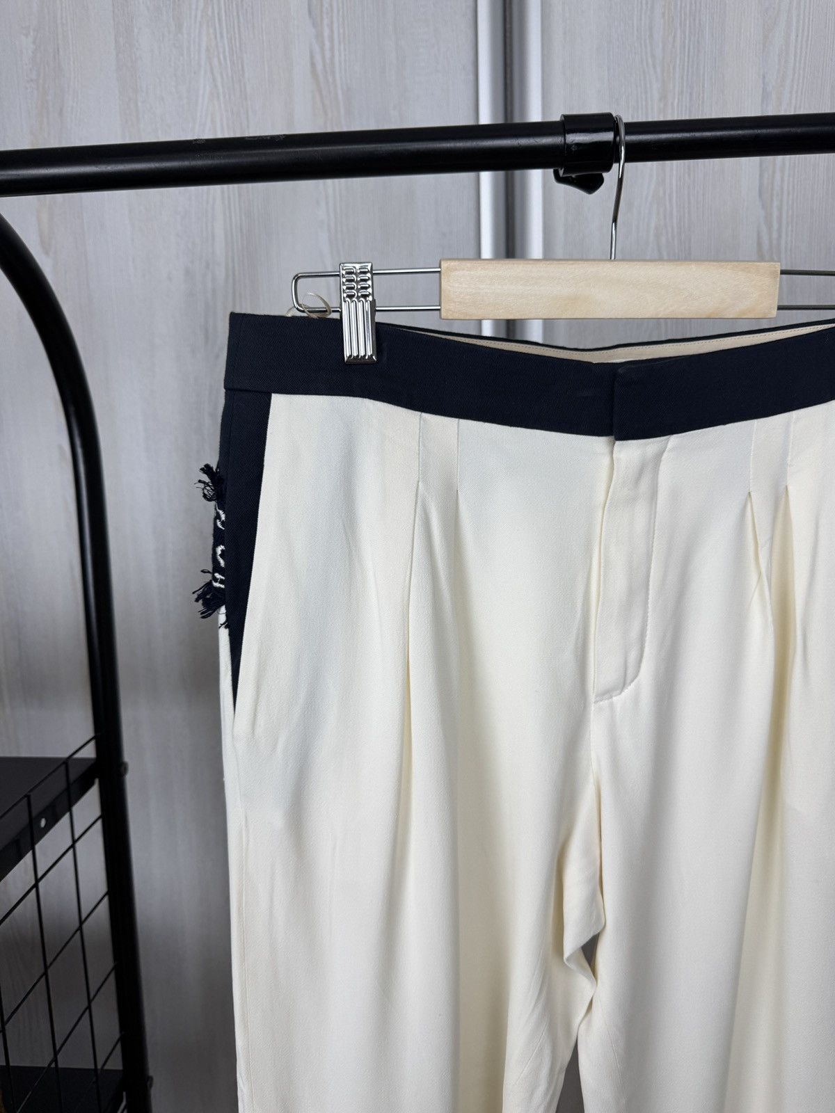 Chloe Chloe white ivory cotton embroidery acetate viscose pants Size 28" / US 6 / IT 42 - 4 Thumbnail