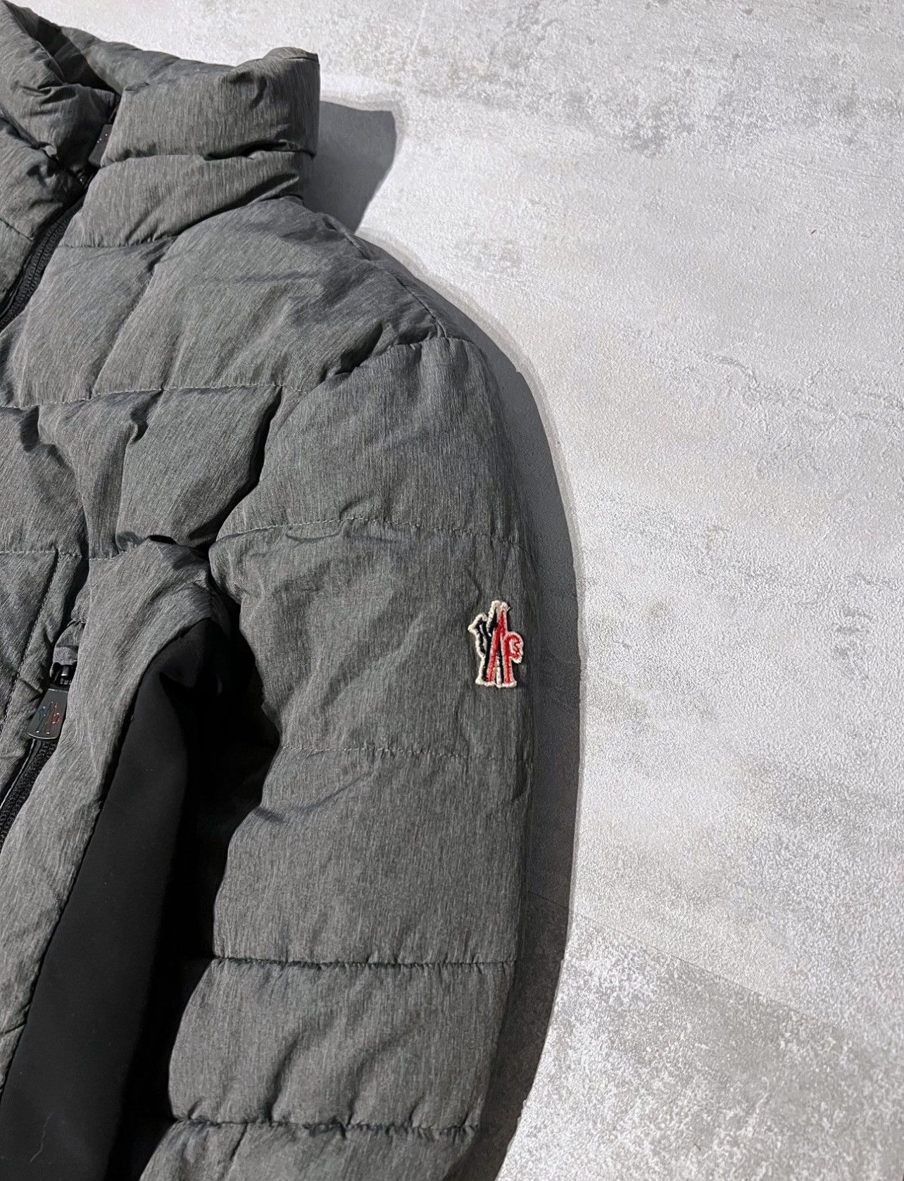 Moncler Grenoble Moncler Carrigvore Jacket Size US S / EU 44-46 / 1 - 2 Thumbnail
