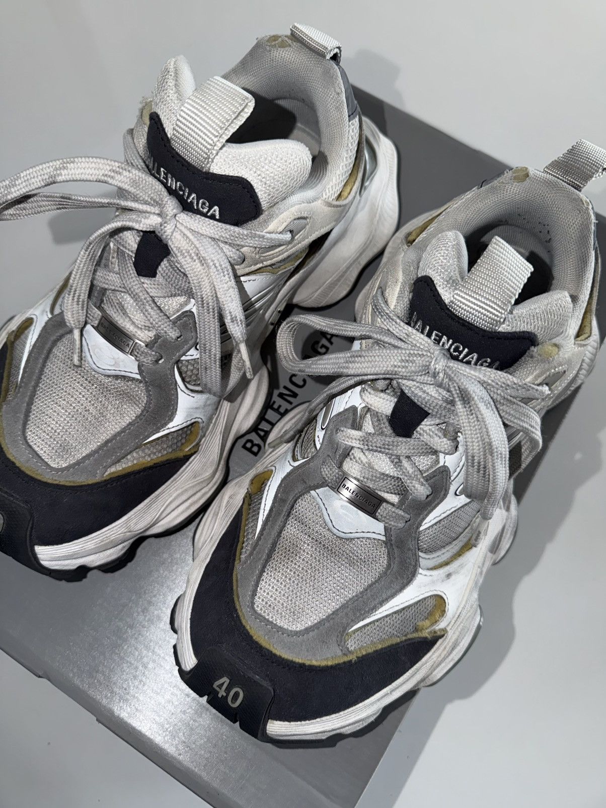 Balenciaga BALENCIAGA DEMNA CARGO SNEAKERS SIZE 40 Size US 7 / EU 40 - 2 Thumbnail