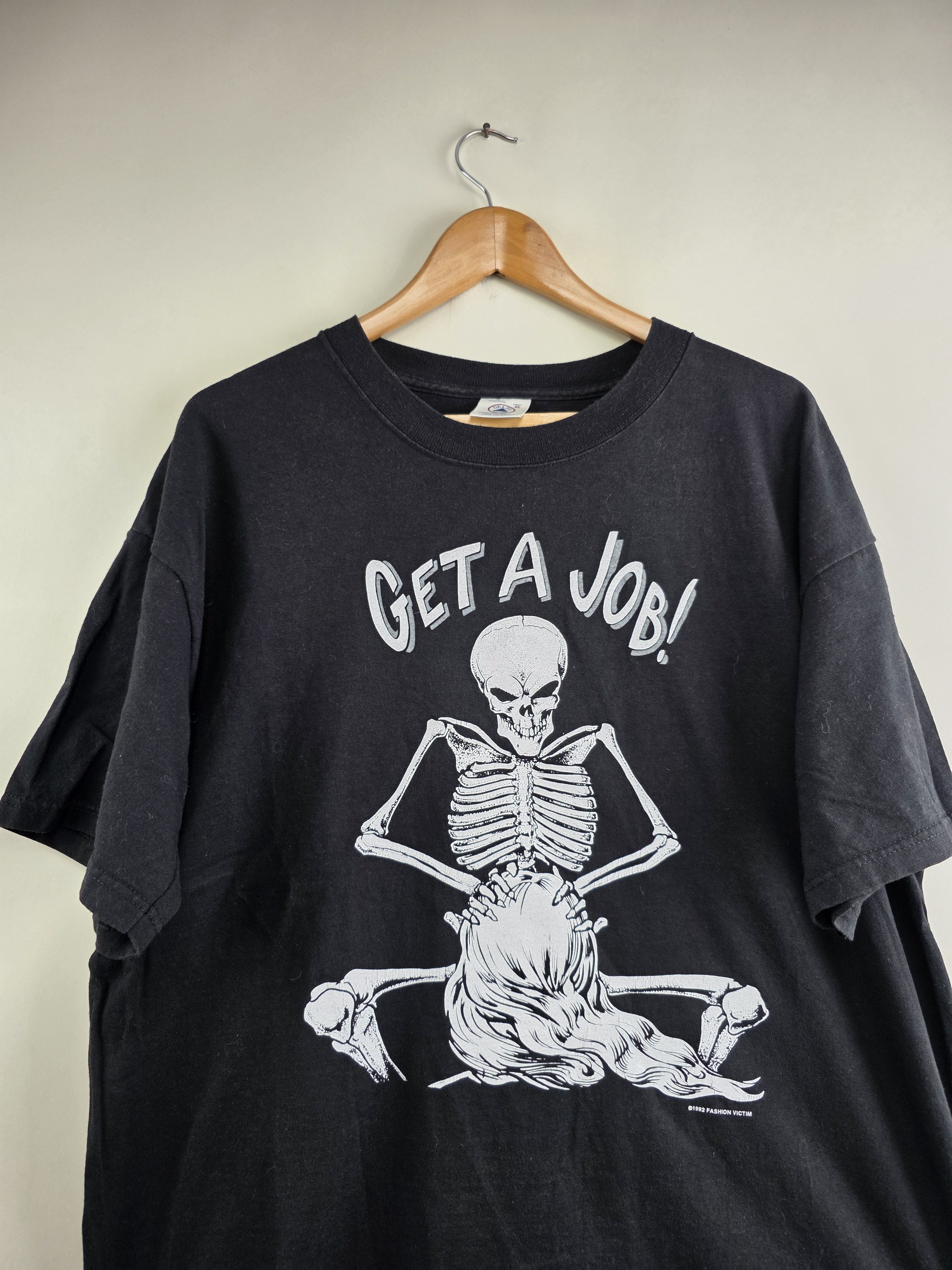 Band Tees × Fashion Victim × Vintage 90s Get a Job Fashion Victim XL 23" 30" Size US XL / EU 56 / 4 - 2 Thumbnail