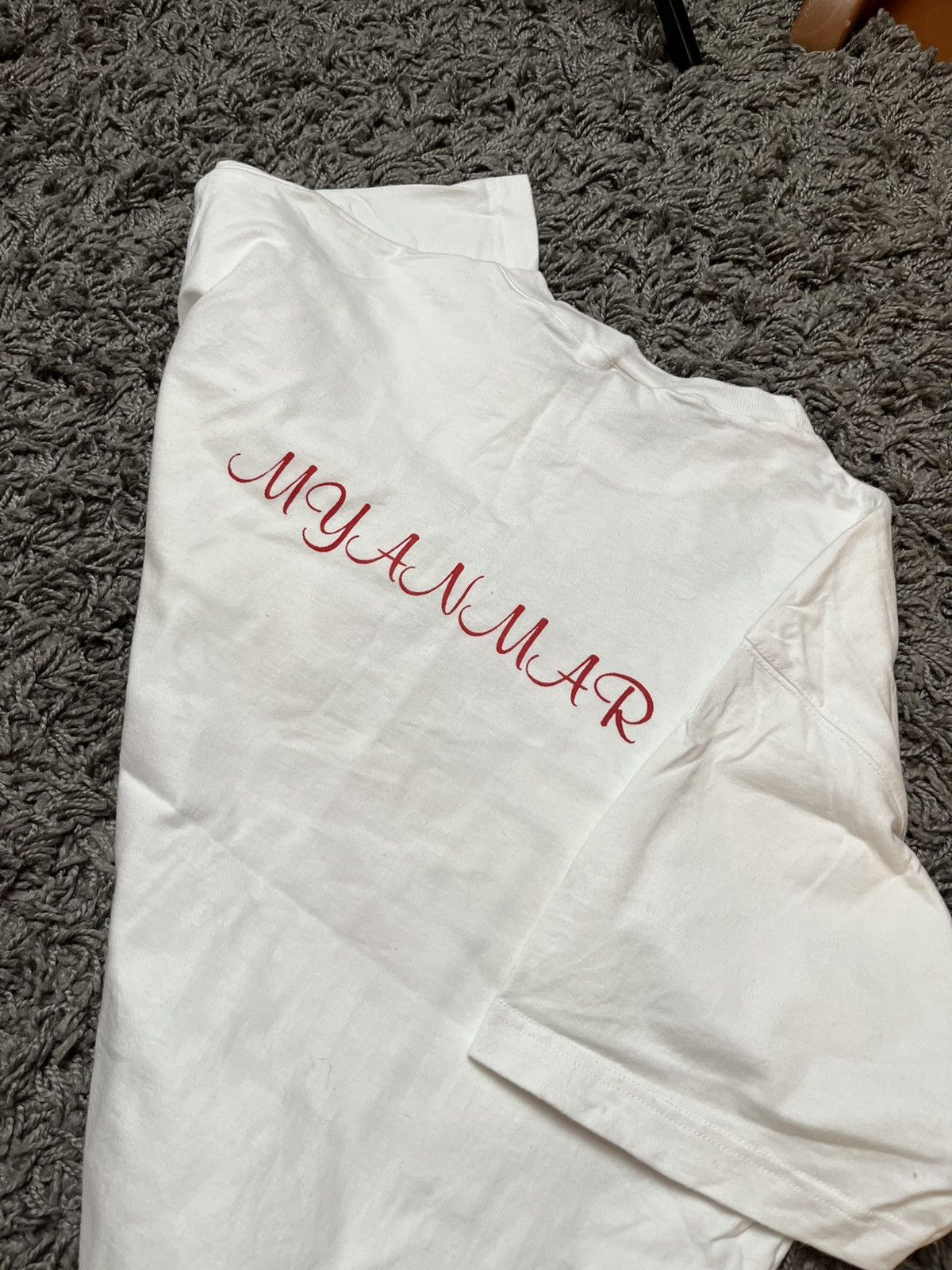 Vintage 90s Rare "Golden Triangle" Anti-Drug Graphic Tee White Size US L / EU 52-54 / 3 - 6 Thumbnail