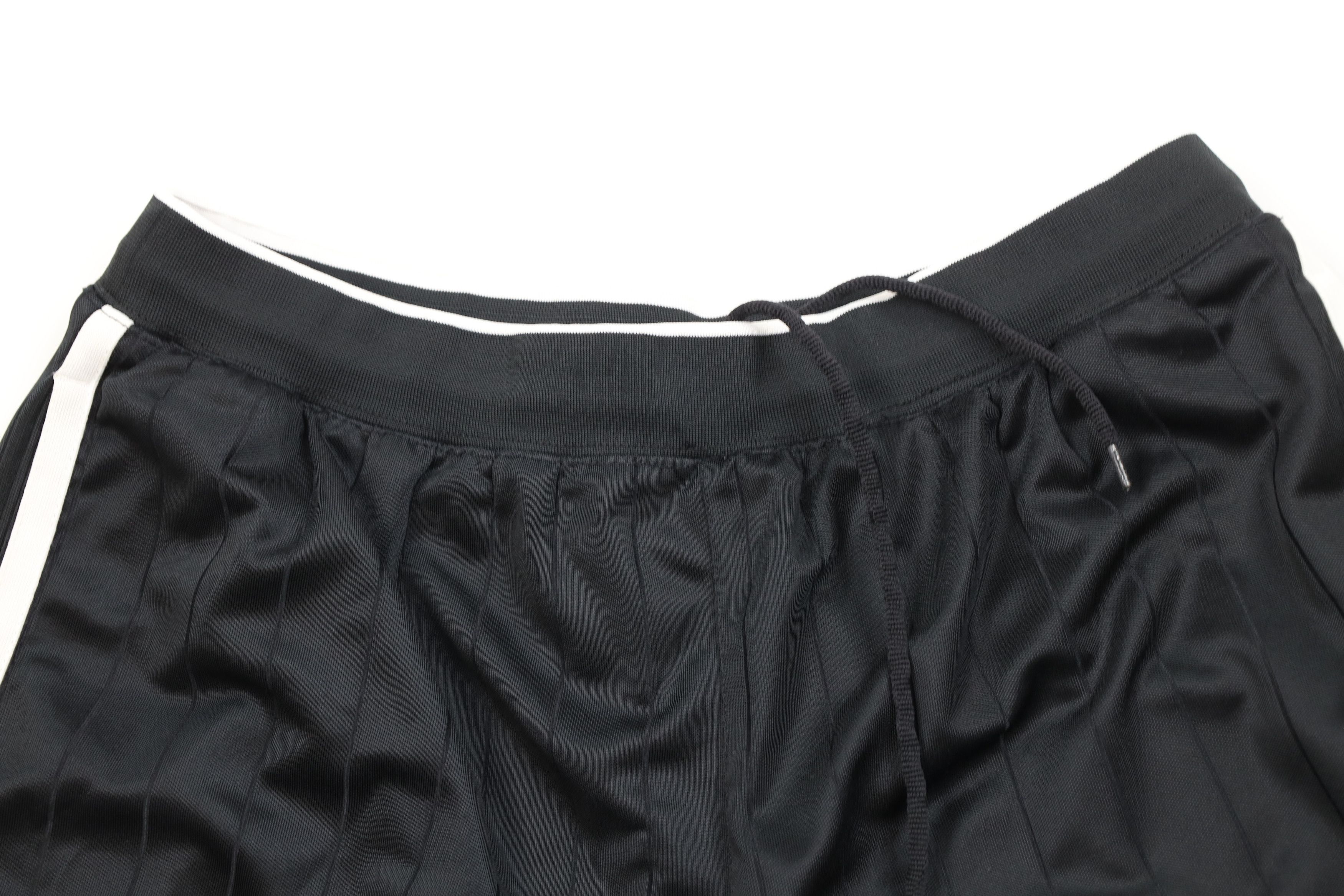 Nike Vintage Y2K Nike Scott Mini Swoosh Pinstriped Shorts Black Size US 36 / EU 52 - 2 Thumbnail