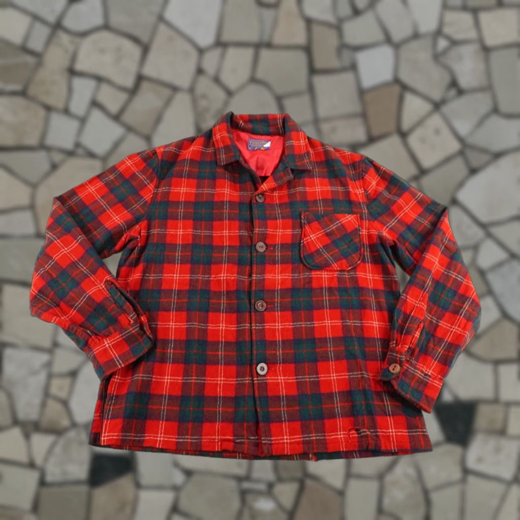 Pendleton Vintage Pendleton Jacket Mens Medium Red Plaid Wool Flannel Button Up 70s 80s Size US M / EU 48-50 / 2 - 1 Thumbnail