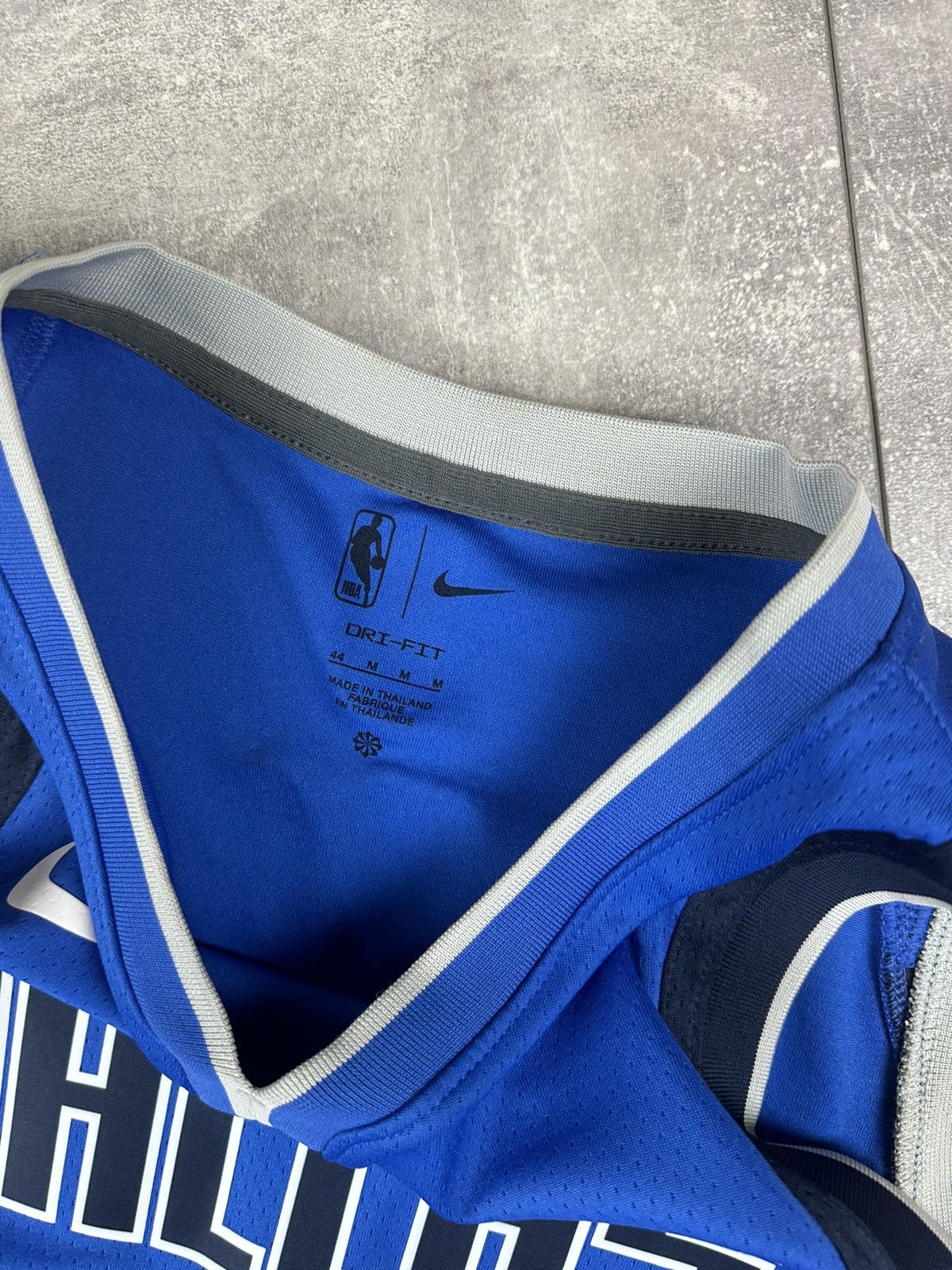 Nike Nike Dallas Mavericks Luca Doncic 77 NBA Jersey Size US M / EU 48-50 / 2 - 7 Thumbnail
