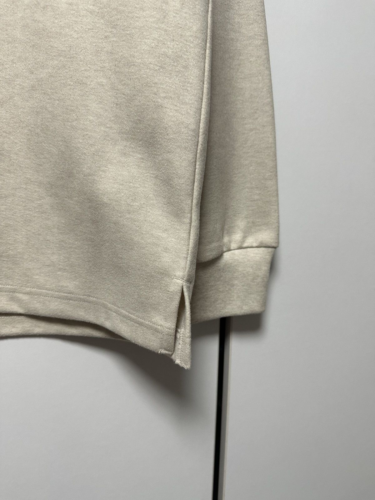 Uniqlo Uniqlo sweatshirt Japan Style Streetwear Size US XL / EU 56 / 4 - 2 Thumbnail