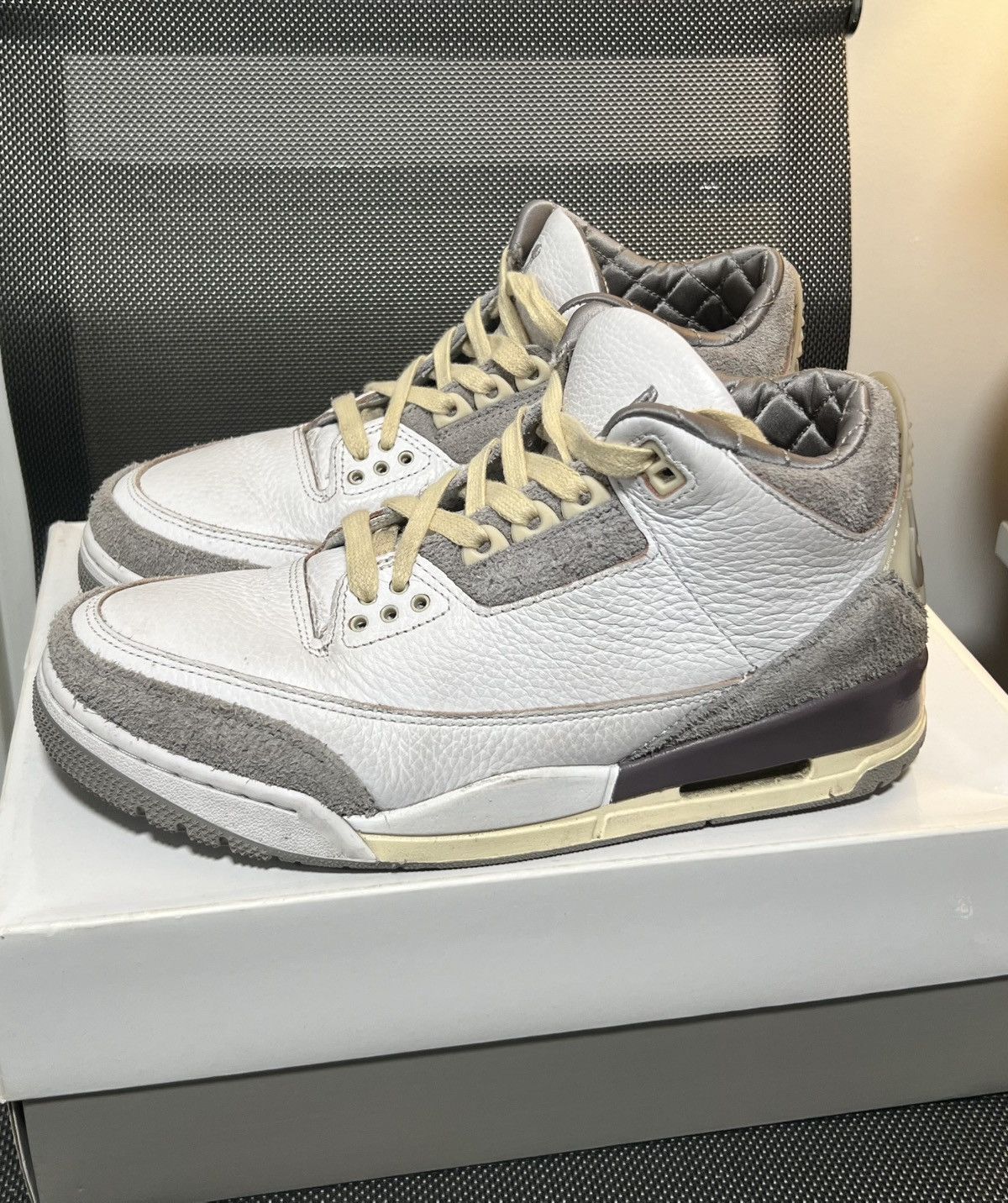 Jordan Brand Air Jordan 3 x A Ma Maniere Size US 6.5 / EU 39-40 - 1 Thumbnail