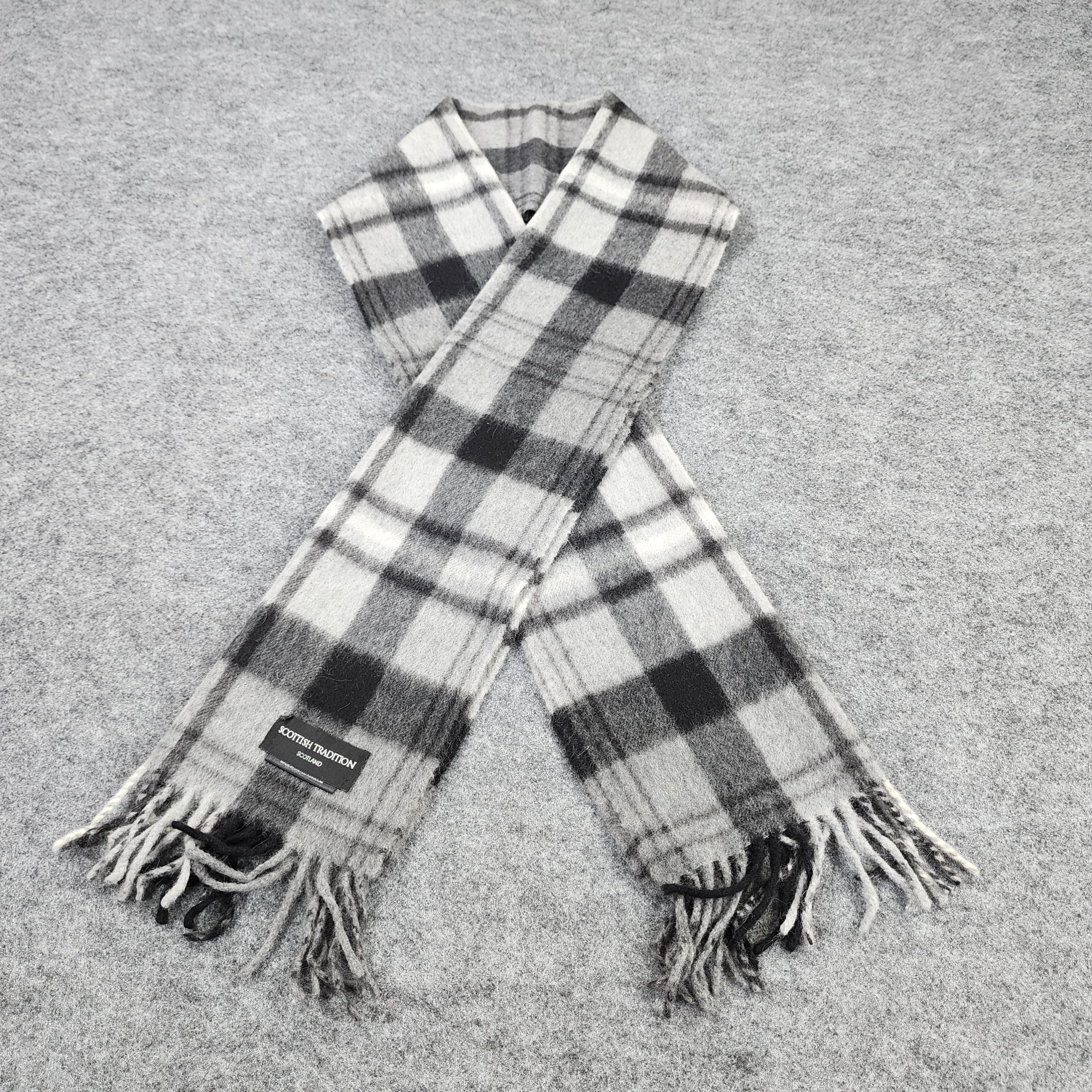 Vintage Scottish Tradition Scarf / Muffler / Neckwear D009 Size ONE SIZE - 1 Thumbnail