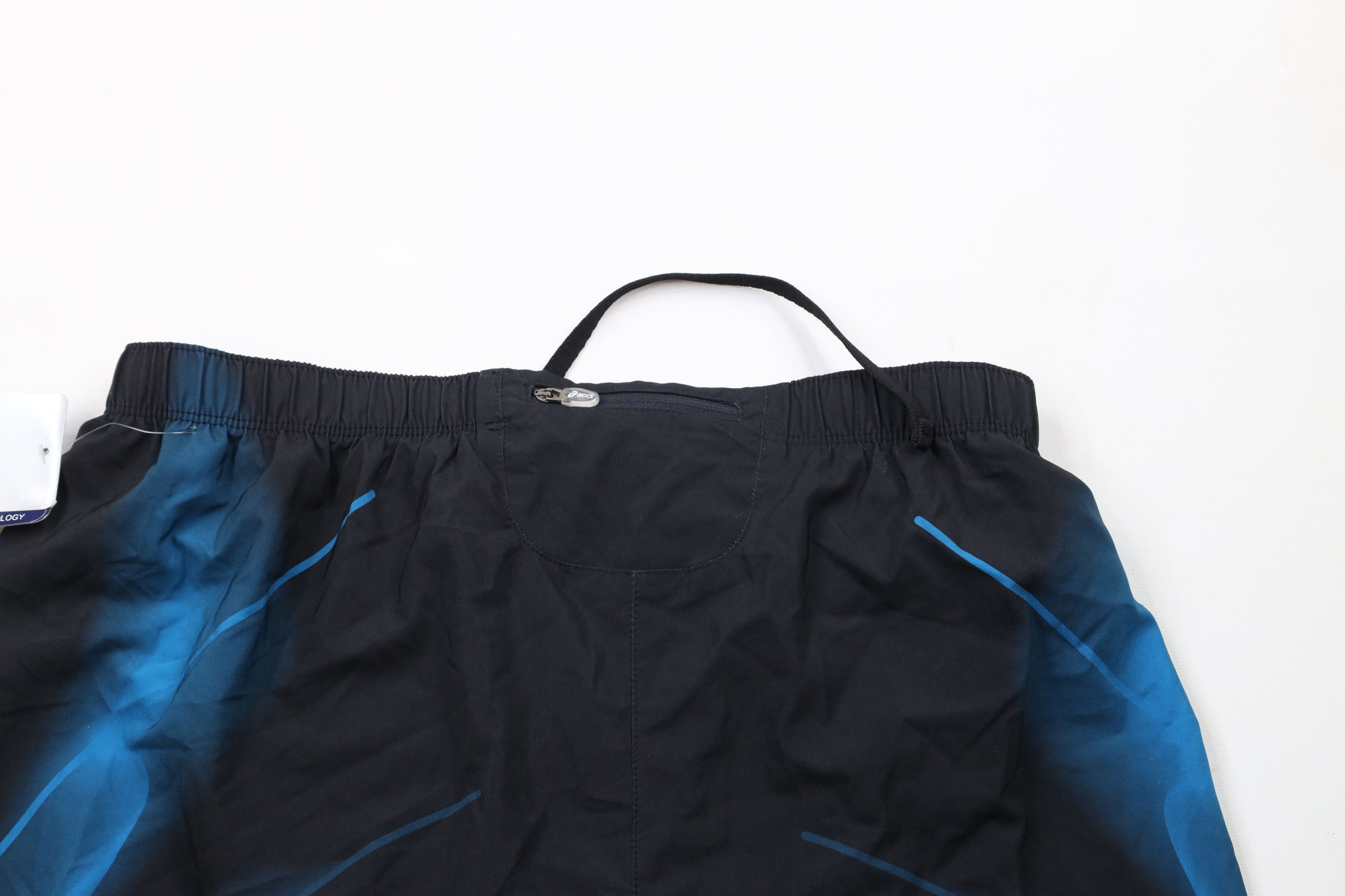 Asics × Vintage Deadstock Vintage Asics Out Reflective Lined Running Shorts Size US 34 / EU 50 - 9 Thumbnail