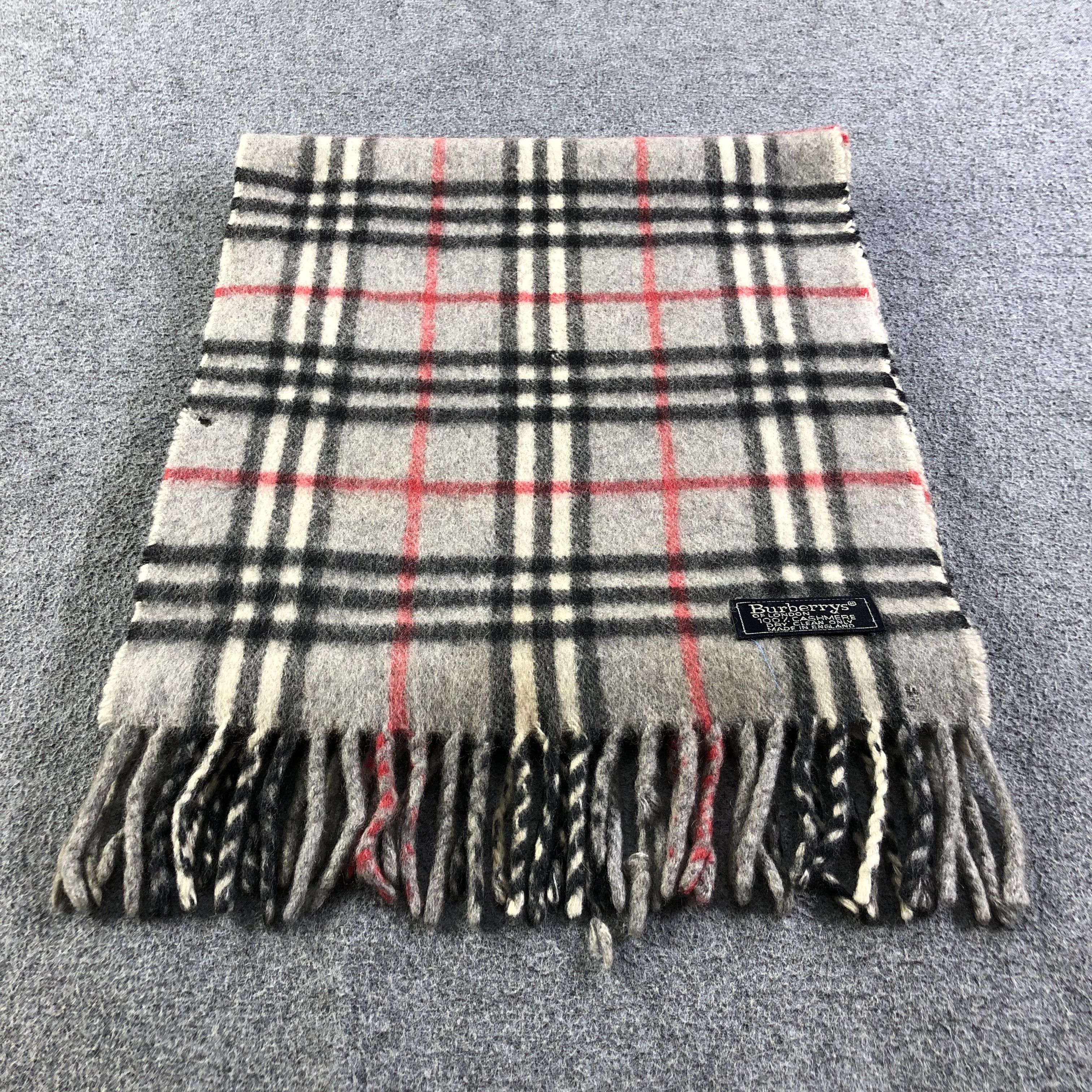 Burberry Burberrys Nova Check Grey Cashmere Scarf Muffler V1763 Size ONE SIZE - 3 Thumbnail