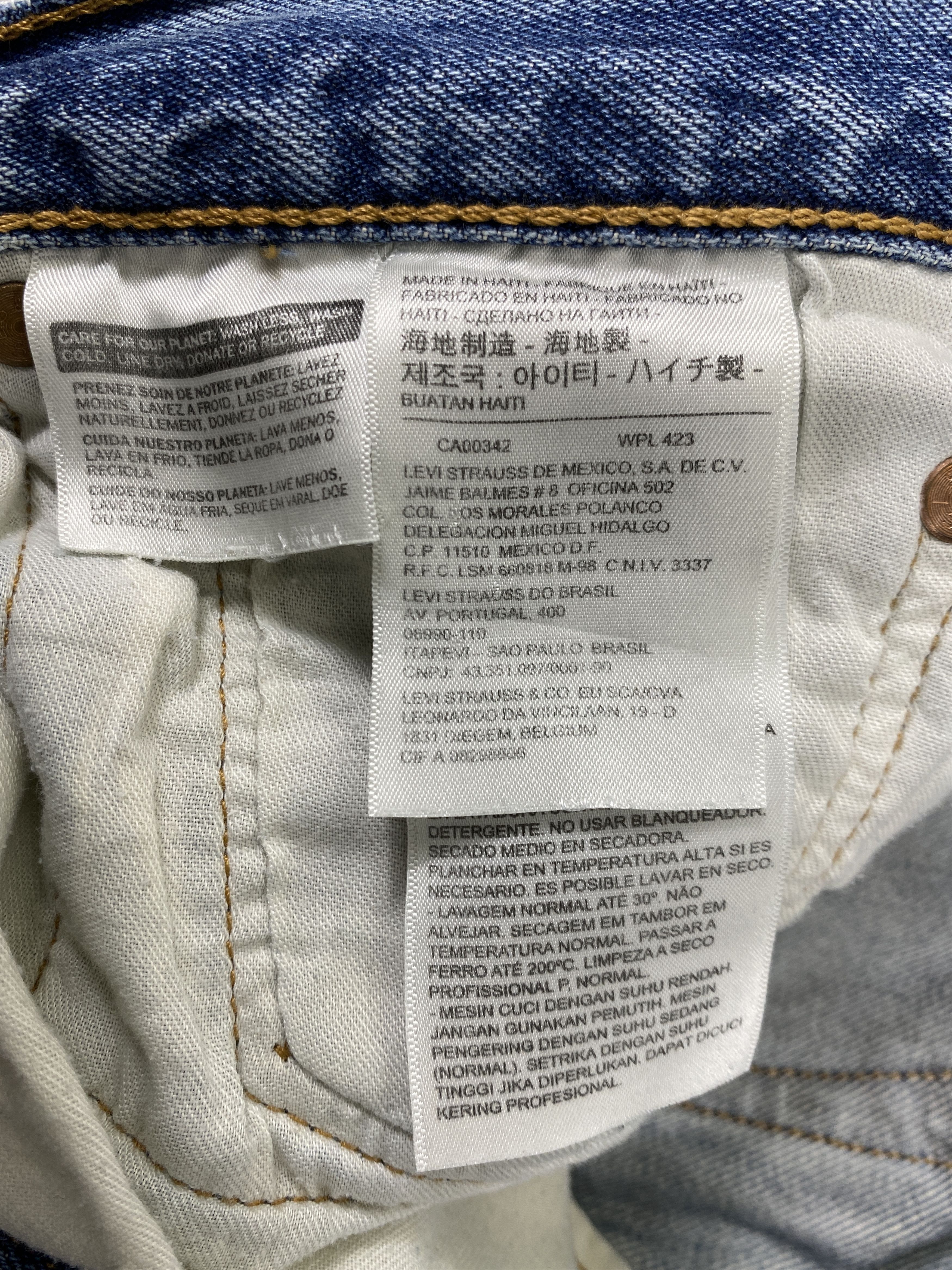 Levi's Faded Blue Vintage Levi's Jeans 33x27 Denim- JN3732 Size US 33 - 10 Thumbnail