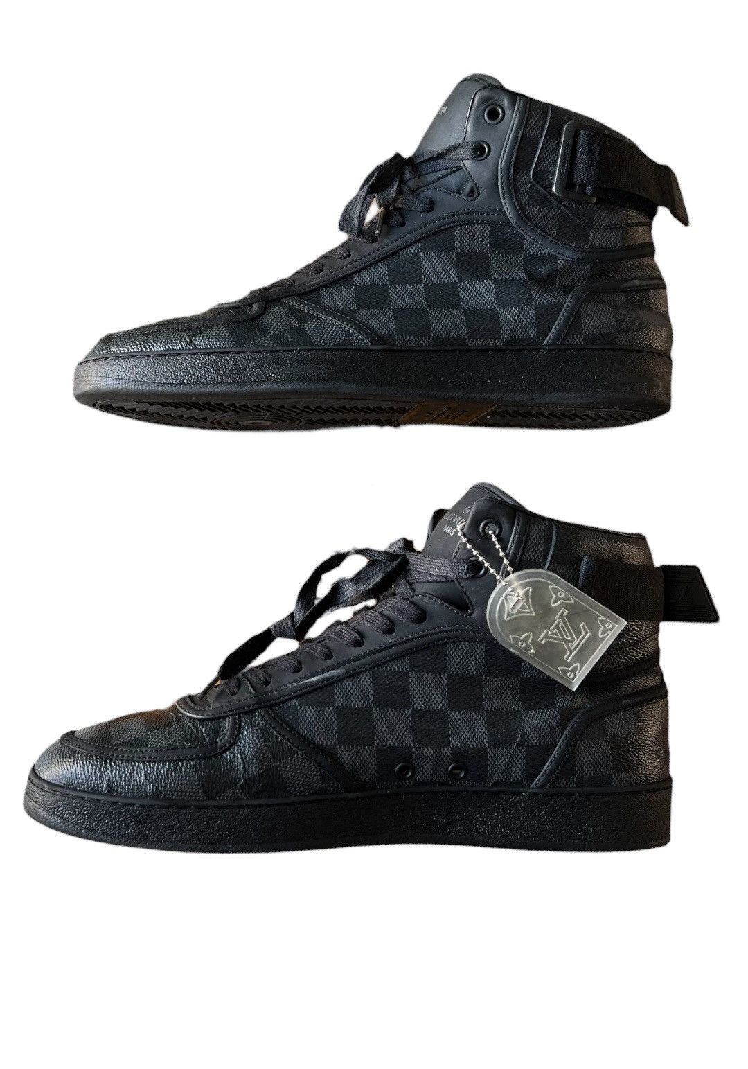 Authentic Louis Vuitton Damier High Top Sneakers Size 8.5 deals Men’s