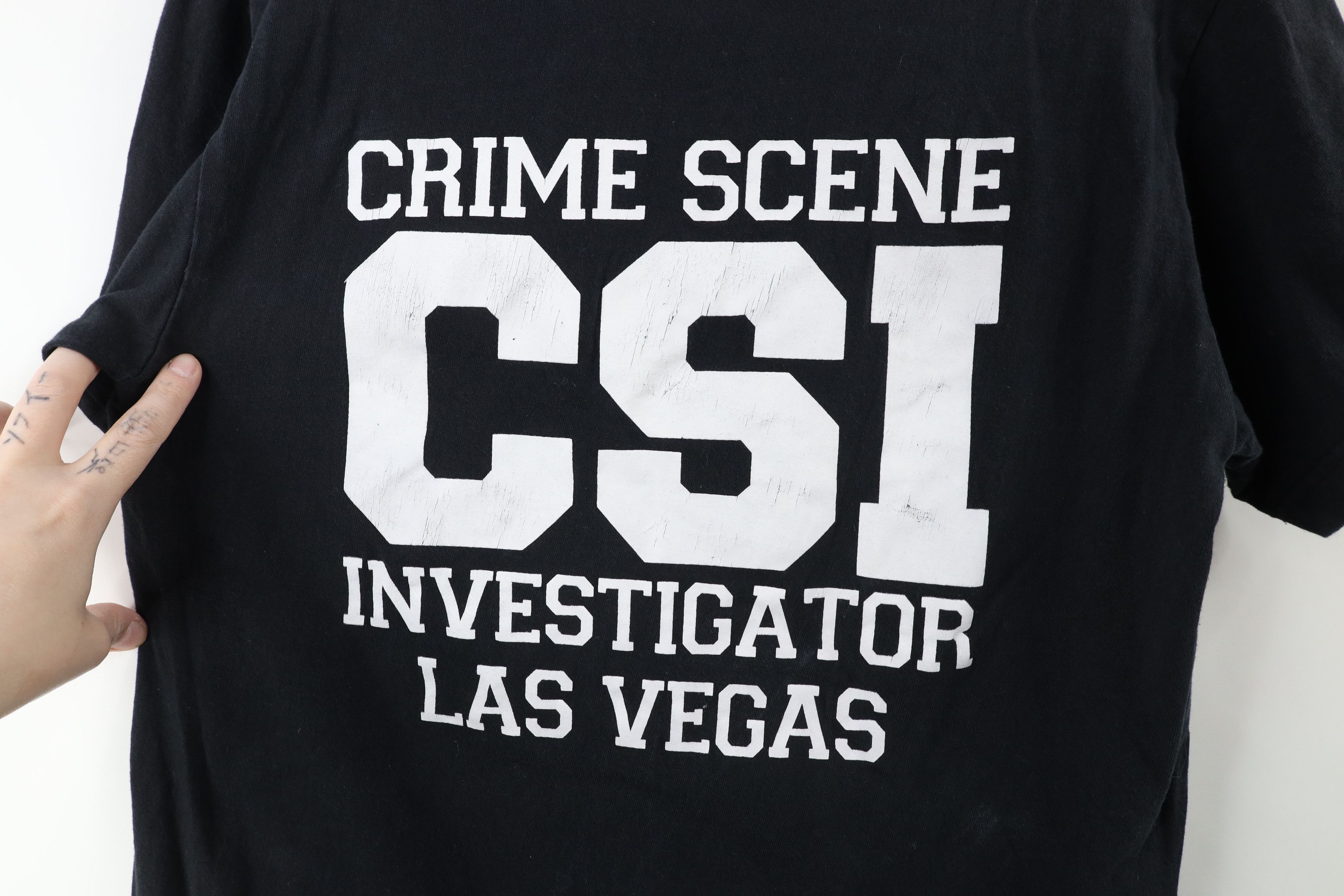 Vintage Vintage 90s CSI Las Vegas Crime Scene Investigator T-Shirt Size US S / EU 44-46 / 1 - 11 Thumbnail