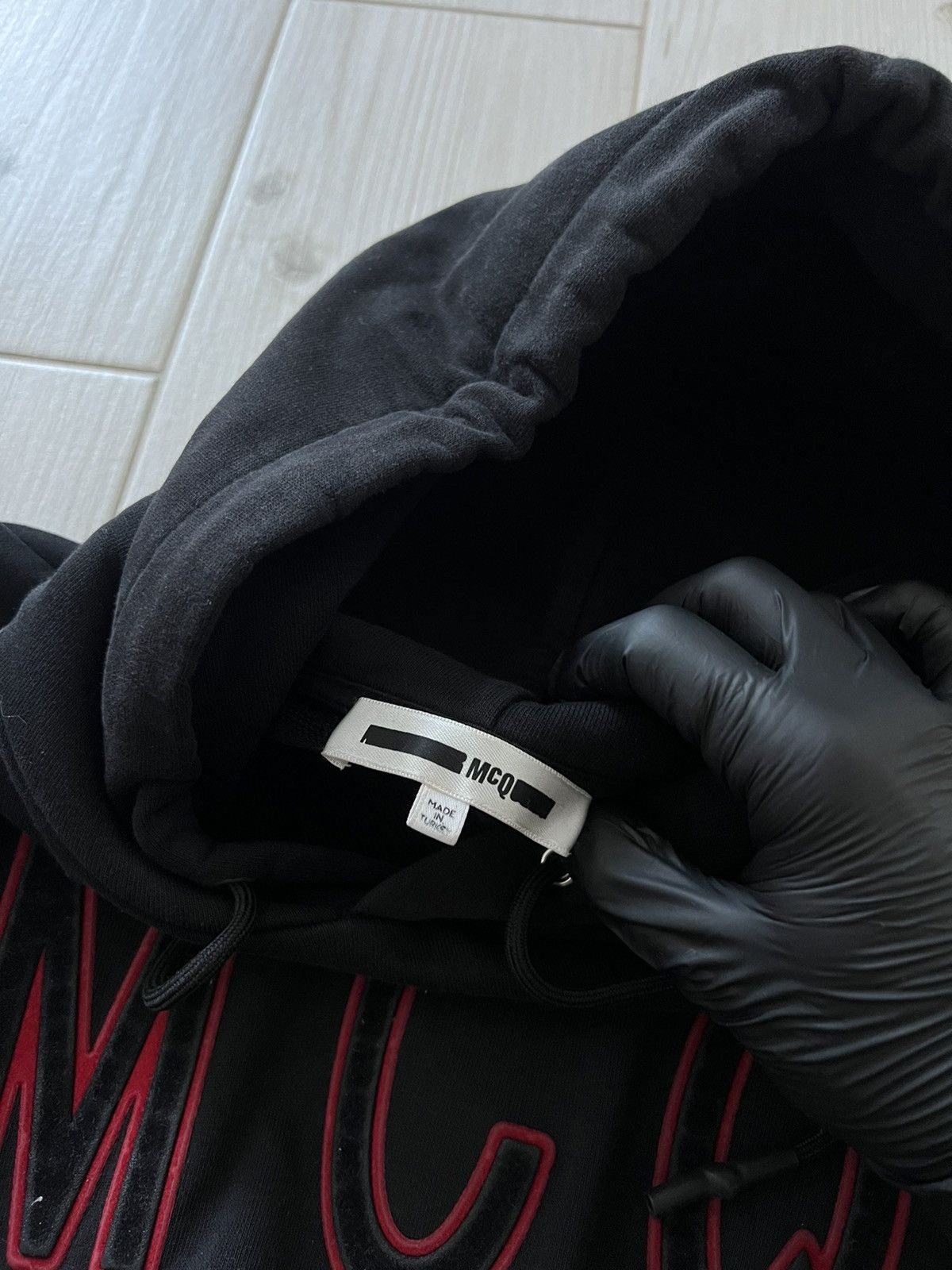 Alexander McQueen MCQ Alexander McQueen Hoodie Logo Reverse Vintage Size US S / EU 44-46 / 1 - 14 Thumbnail