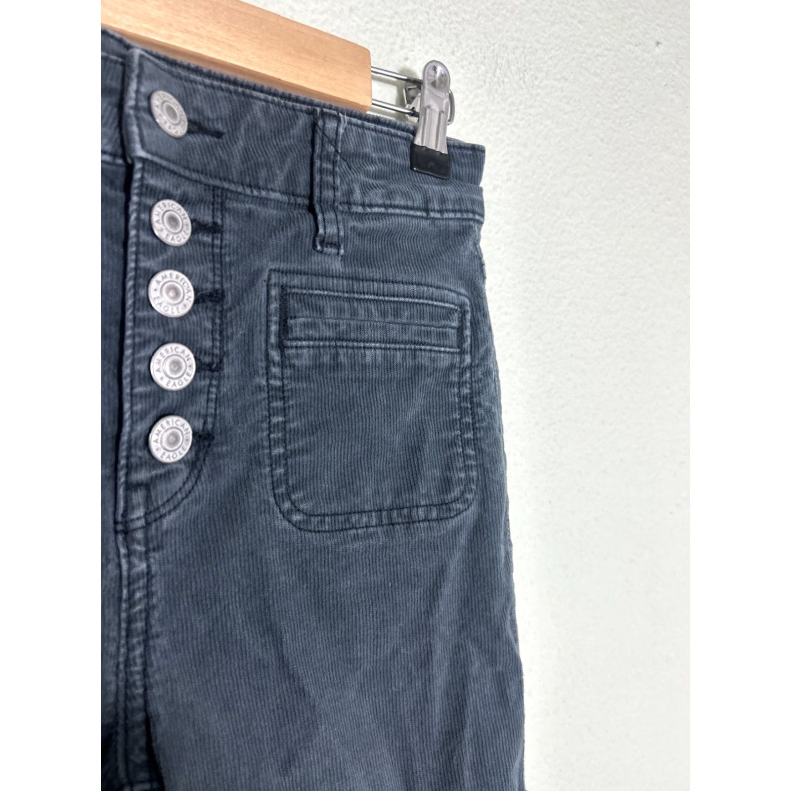 American Eagle Outfitters American Eagle Pants Super Hi Rise Flare Gray Corduroy Button Fly Womens Sz 0 Size 25" / US 0 / IT 36 - 5 Thumbnail