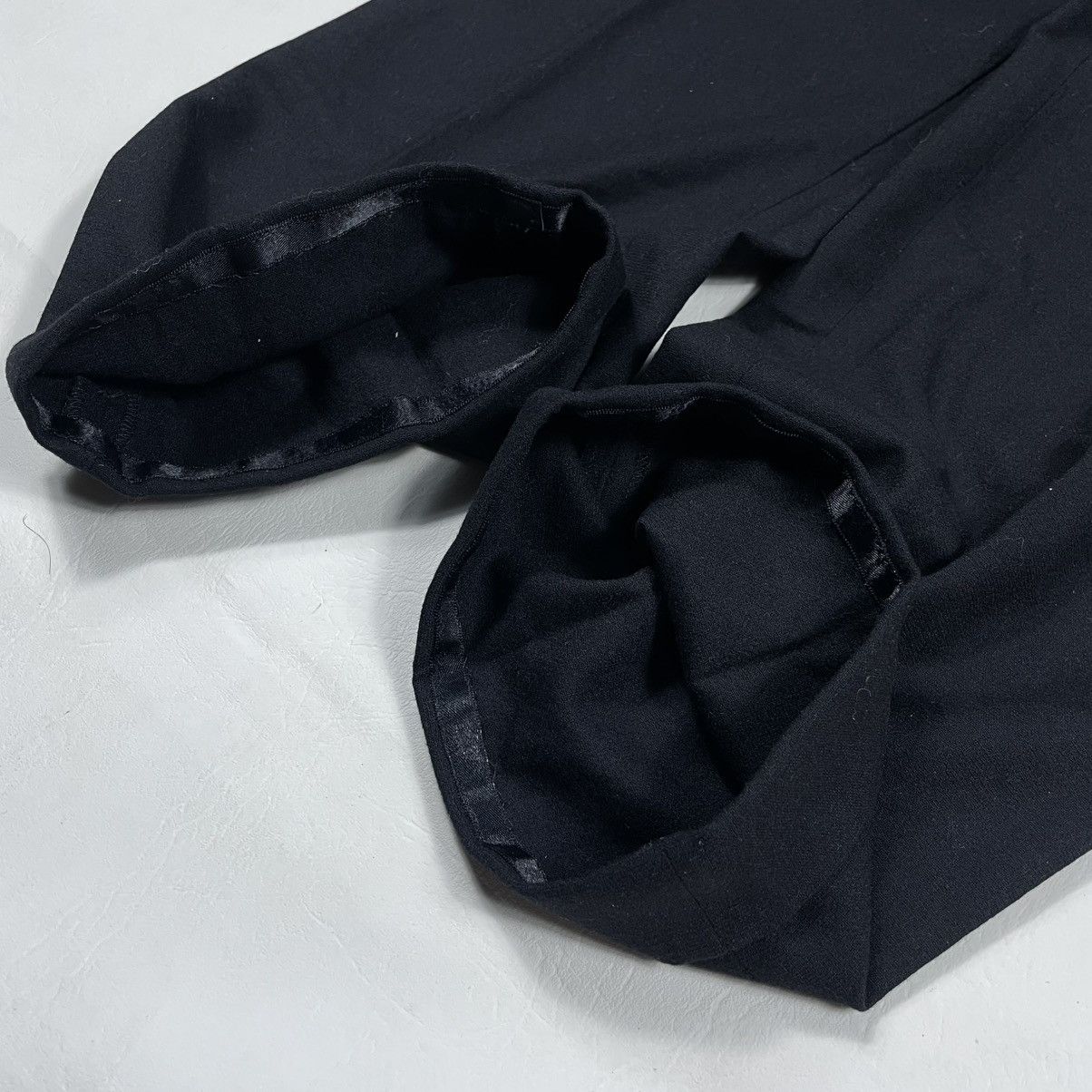 Gucci GUCCI WOOL TROUSER PANTS Size 28" / US 6 / IT 42 - 13 Thumbnail