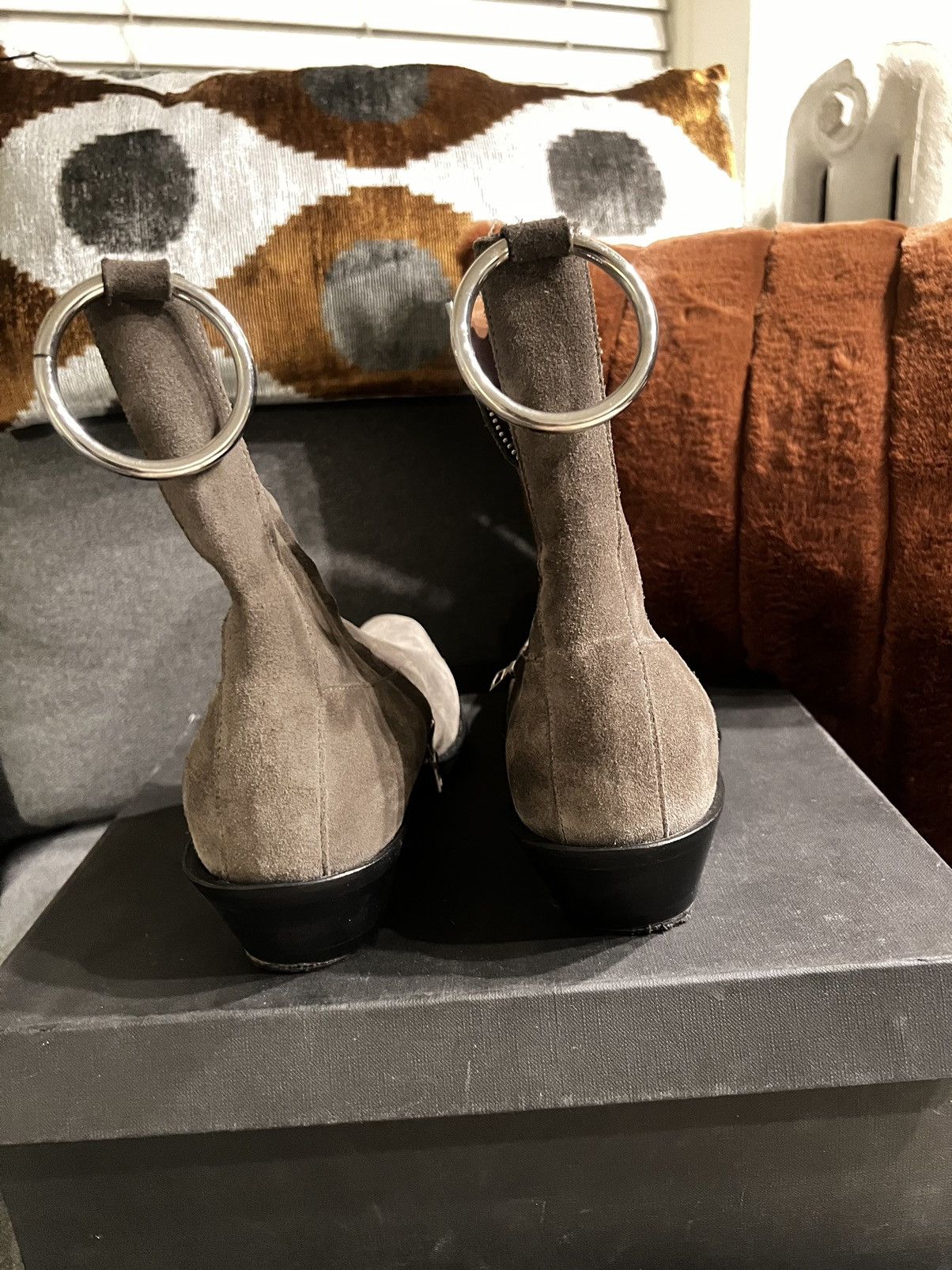 Vetements Vetements Taupe Suede Cowboy Ring Western Ankle Boots Size US 9 / EU 42 - 17 Thumbnail