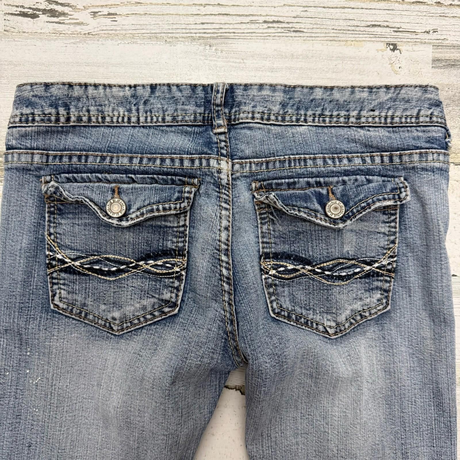 rue21 Low Rise Flared Rue 21 Y2k Embellished Jeans 3/4 Size 27" / US 4 / IT 40 - 4 Thumbnail