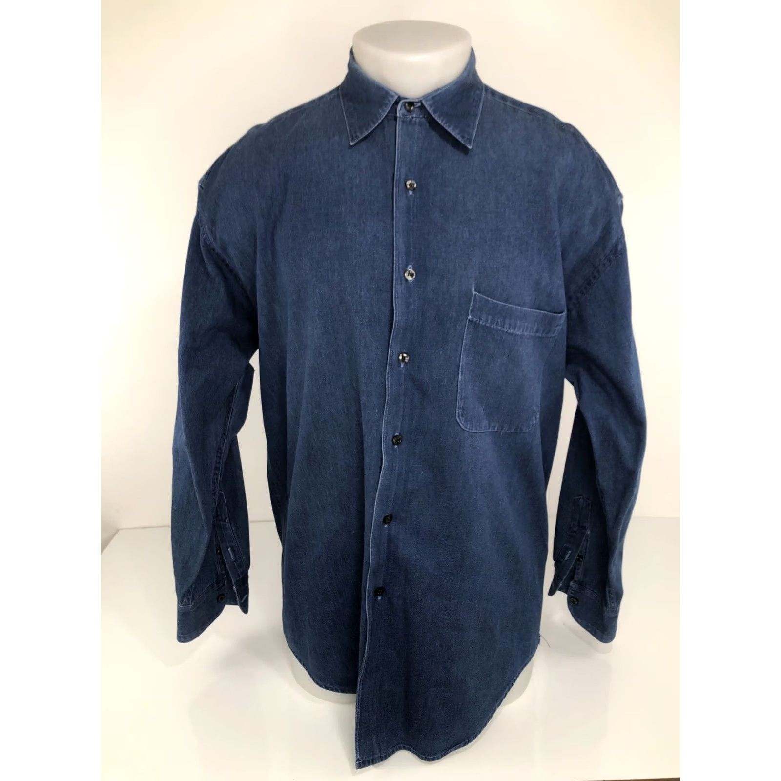 Reiss REISS LONDON - Lightweight Denim Mens Lg. Shirt Size US L / EU 52-54 / 3 - 2 Thumbnail
