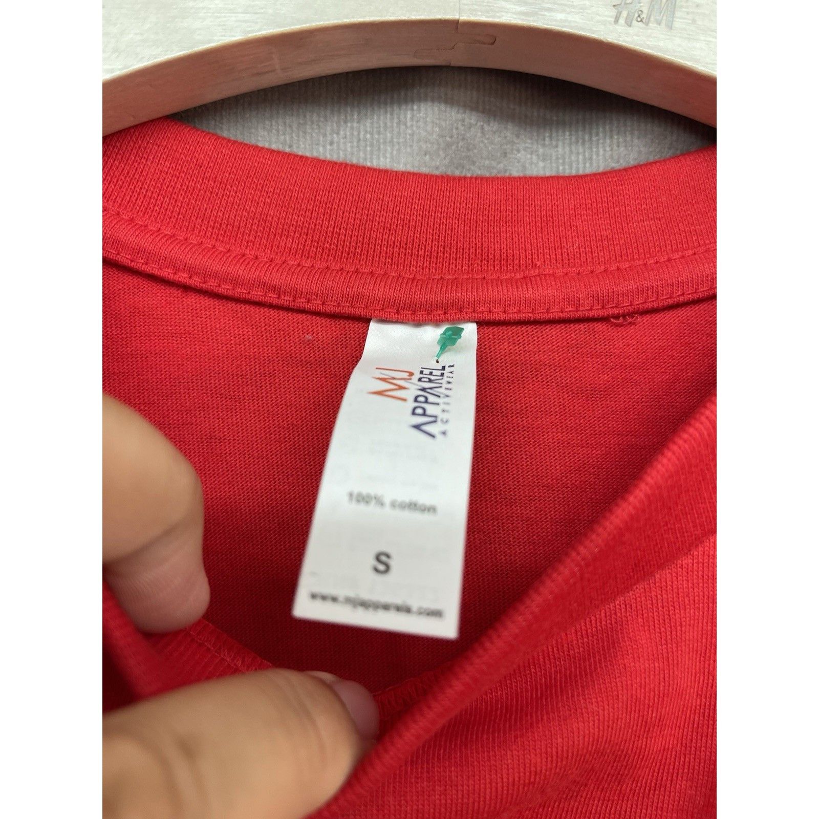 Other Trader Joe's Red Long Sleeve Shirt Hibiscus Flower Crewneck Size US S / EU 44-46 / 1 - 6 Thumbnail