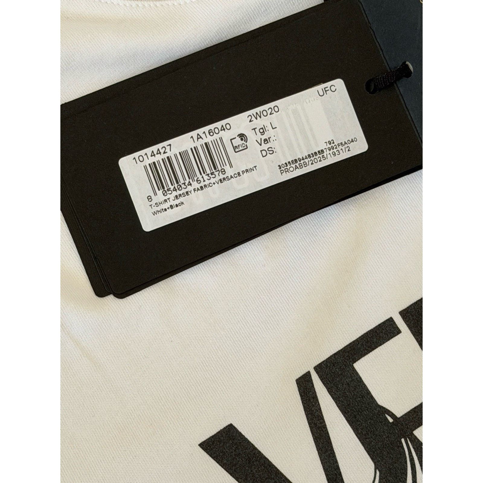 Versace Versace Print Cotton Jersey T-Shirt White/Black L 1014427 Size US L / EU 52-54 / 3 - 12 Thumbnail