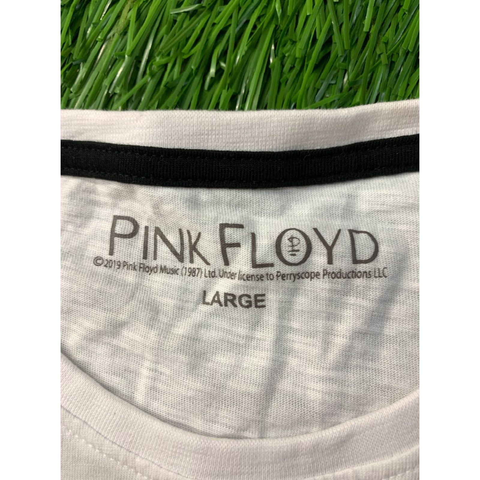 Vintage PINK FLOYD 2019 ROCK SHIRT L Men White 100% Cotton The Dark Side Of The Moon Official Product Tee Jersey Shirt Size US L / EU 52-54 / 3 - 4 Thumbnail