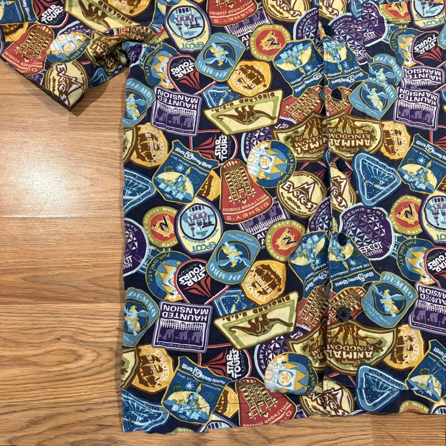 Disney Disney Parks Passport Button Down Shirt Theme Park Attractions Size Small Size US S / EU 44-46 / 1 - 5 Thumbnail