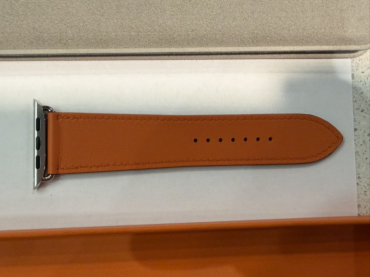 Hermes Hermes Apple Watch leather Band Orange 45mm 100% Authentic Size ONE SIZE - 3 Thumbnail