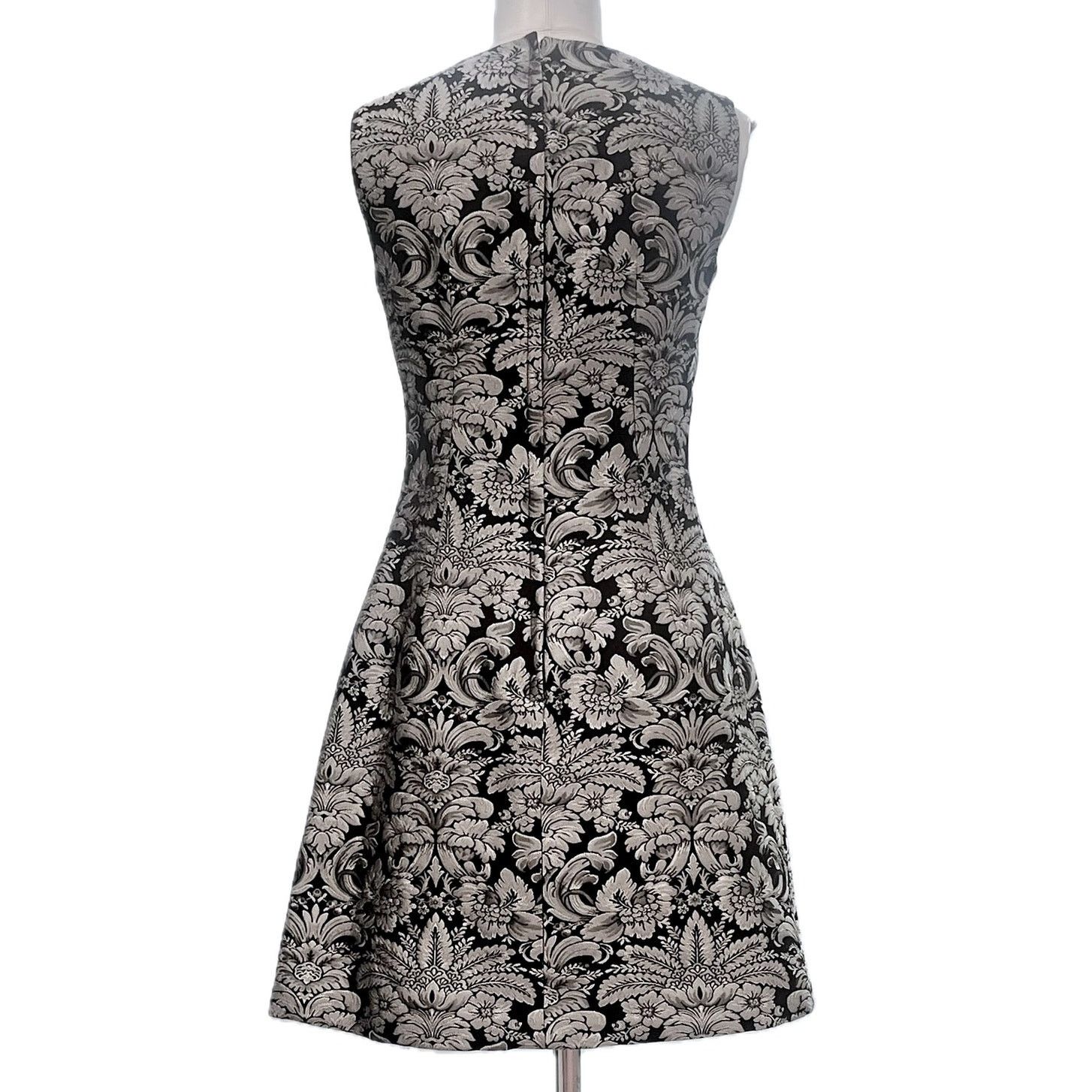 Dolce & Gabbana DOLCE & GABBANA Silver Jacquard Sleeveless Mini Dress 40 S Size S / US 4 / IT 40 - 2 Thumbnail
