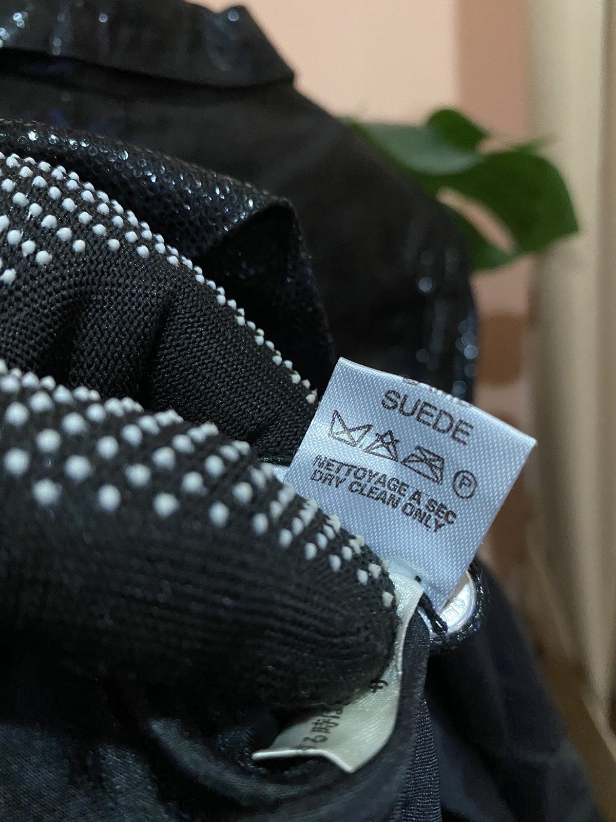 Japanese Brand Rare Megumi Nō Black Sequin Blazer – Vintage French Lambskin Size M / US 6-8 / IT 42-44 - 9 Thumbnail
