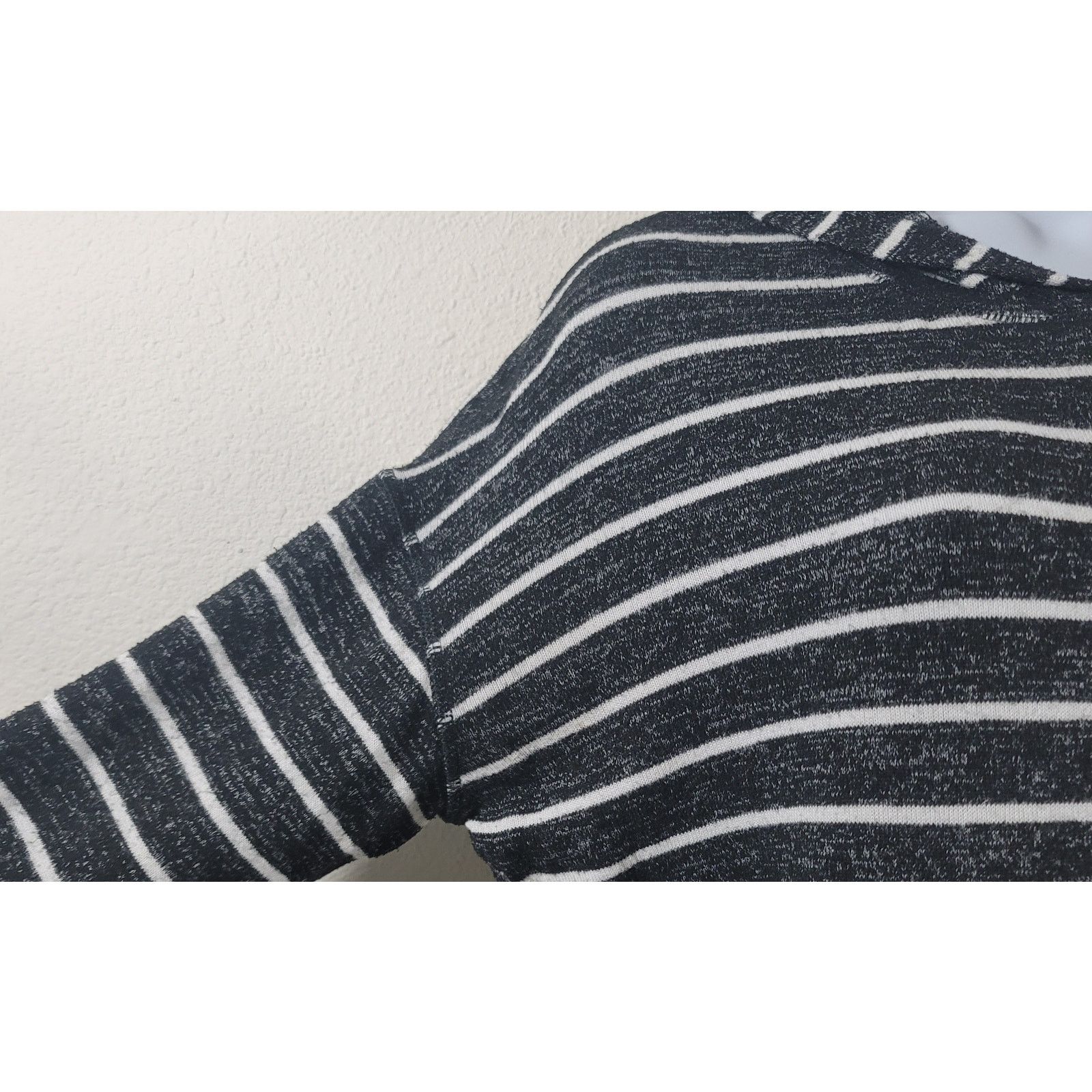 Other American Eagle Black Striped Soft Sexy Plush Hoodie Top S Size S / US 4 / IT 40 - 6 Thumbnail