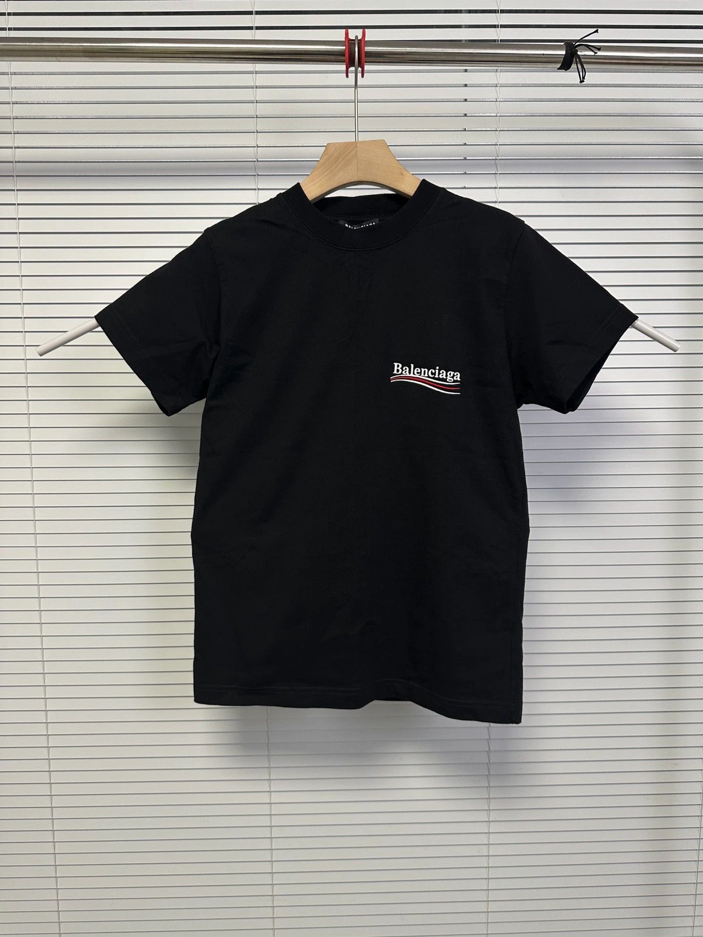 Balenciaga Balenciaga latest black embroidered cola short sleeved shirt Size US XS / EU 42 / 0 - 1 Thumbnail