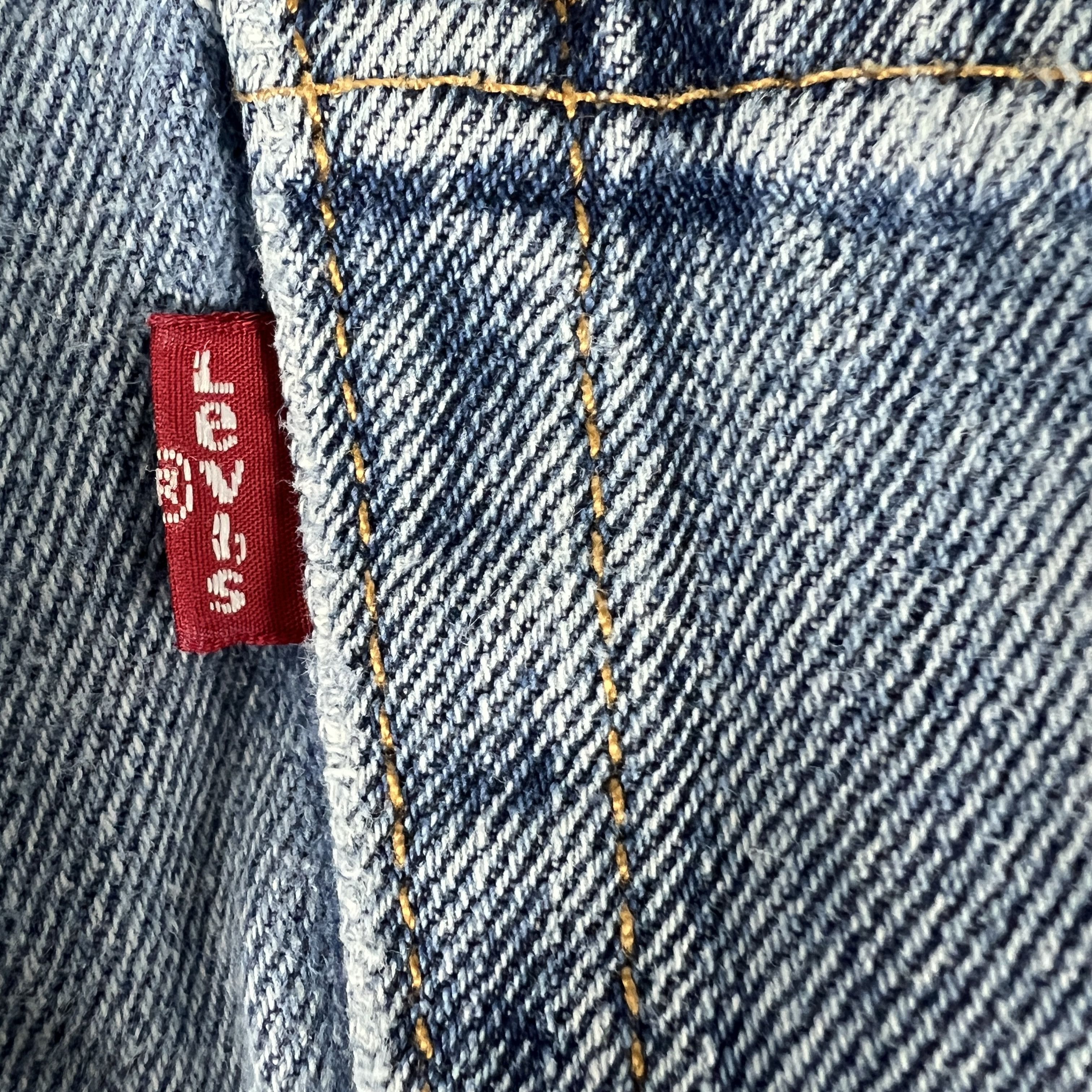 Levi's Levi's Jeans 550 Relaxed Straight Blue Faded Denim Size US 32 / EU 48 - 12 Thumbnail
