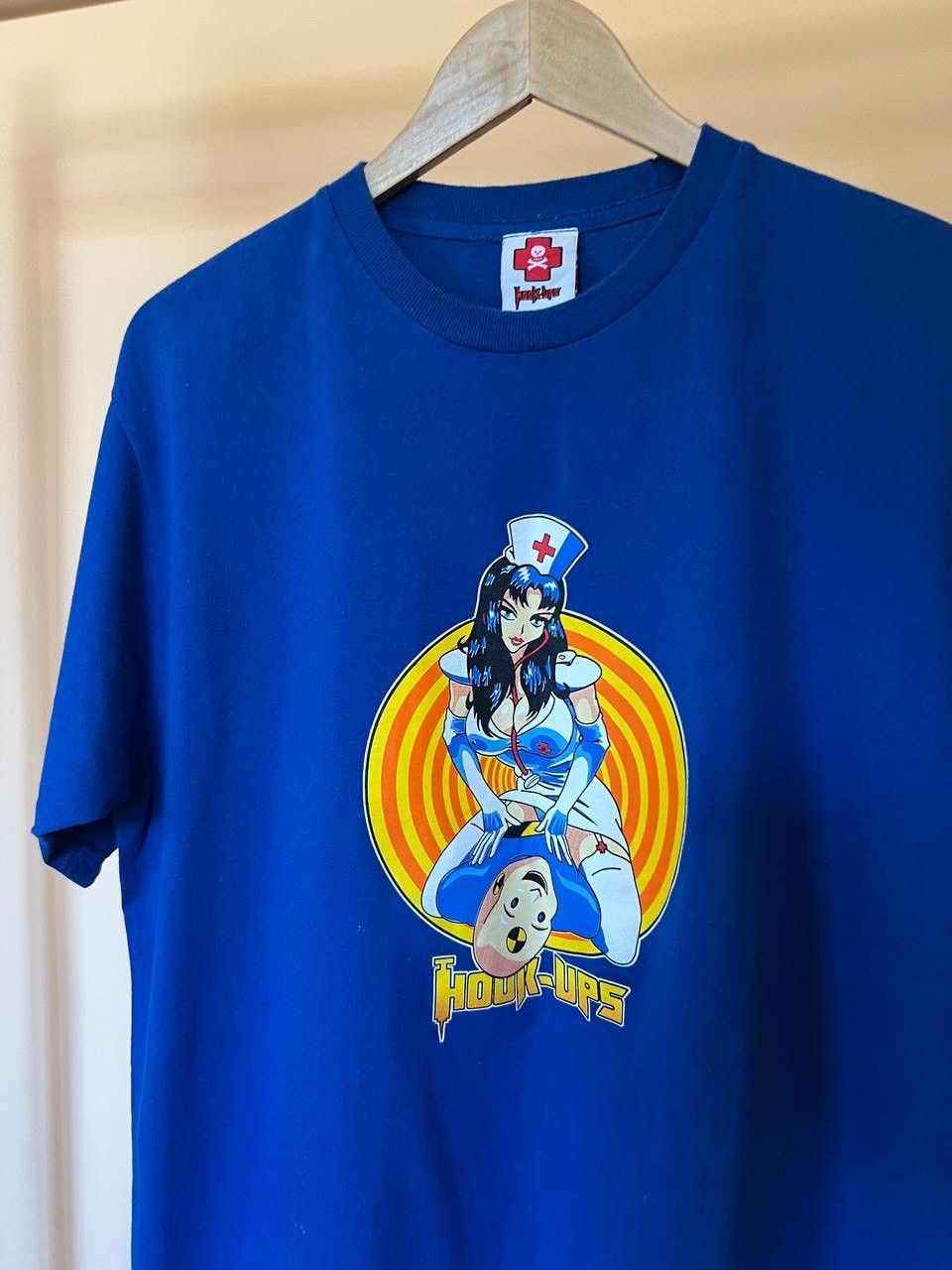 Hook-Ups × Vintage RARE 00s Hook-Ups Medic Nurse Tee Size US L / EU 52-54 / 3 - 3 Thumbnail