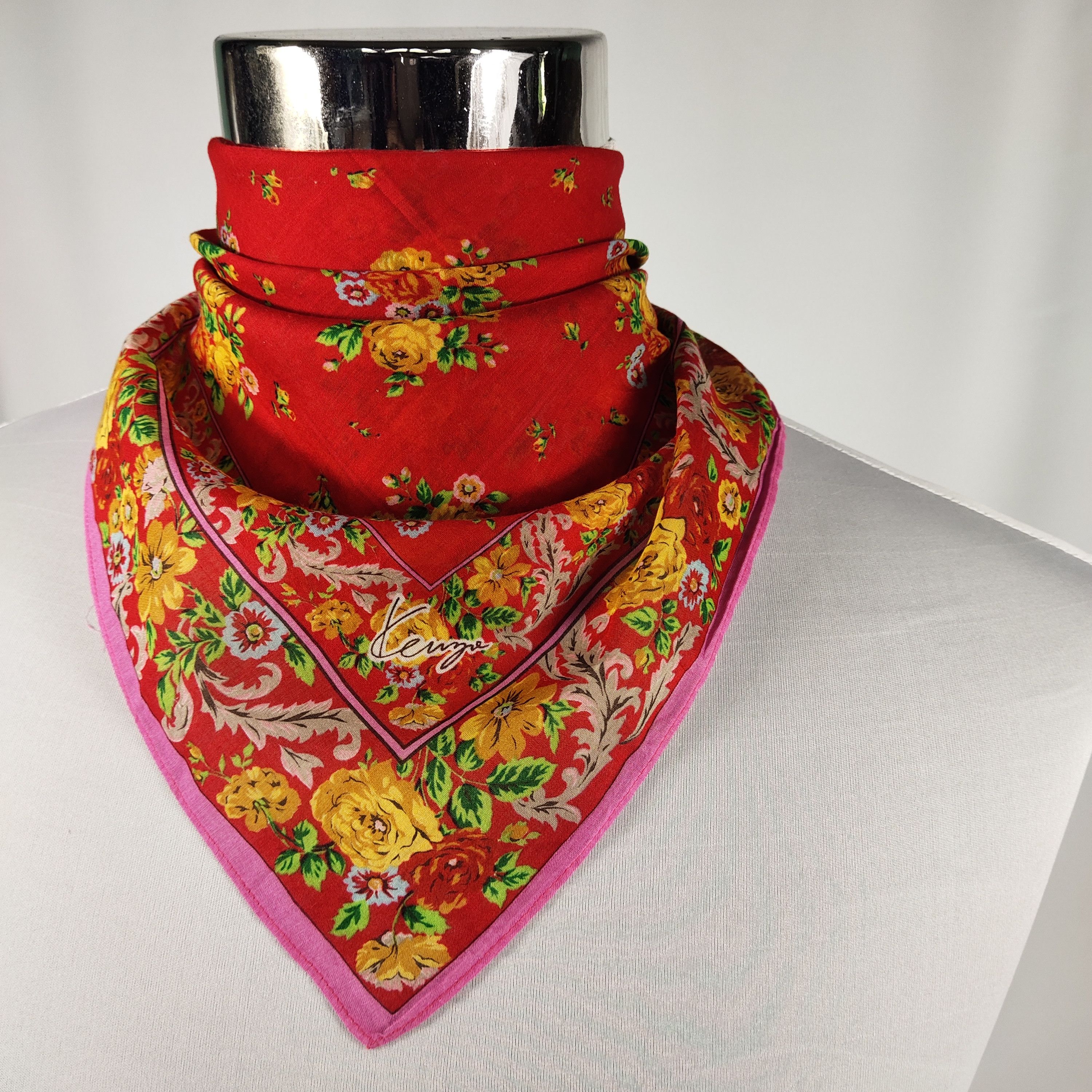 Kenzo × Vintage Kenzo Handkerchief / Neckerchief / Bandana FZ080 Size ONE SIZE - 1 Thumbnail
