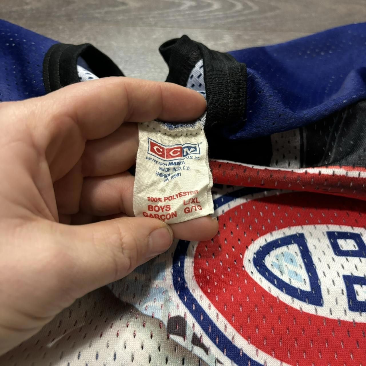 Designer vintage Montreal Canadiens all over print fan jersey 90s S/M Size US M / EU 48-50 / 2 - 5 Thumbnail