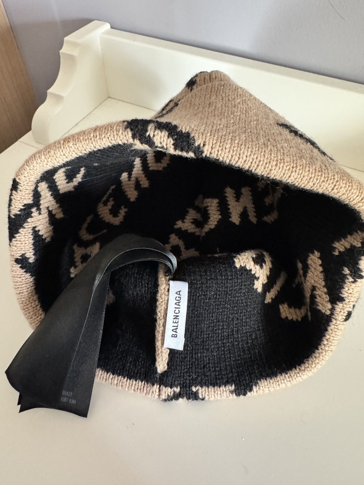 Balenciaga Balenciaga All Over Logo Knit Beanie FW22 Made in Italy Size ONE SIZE - 6 Thumbnail