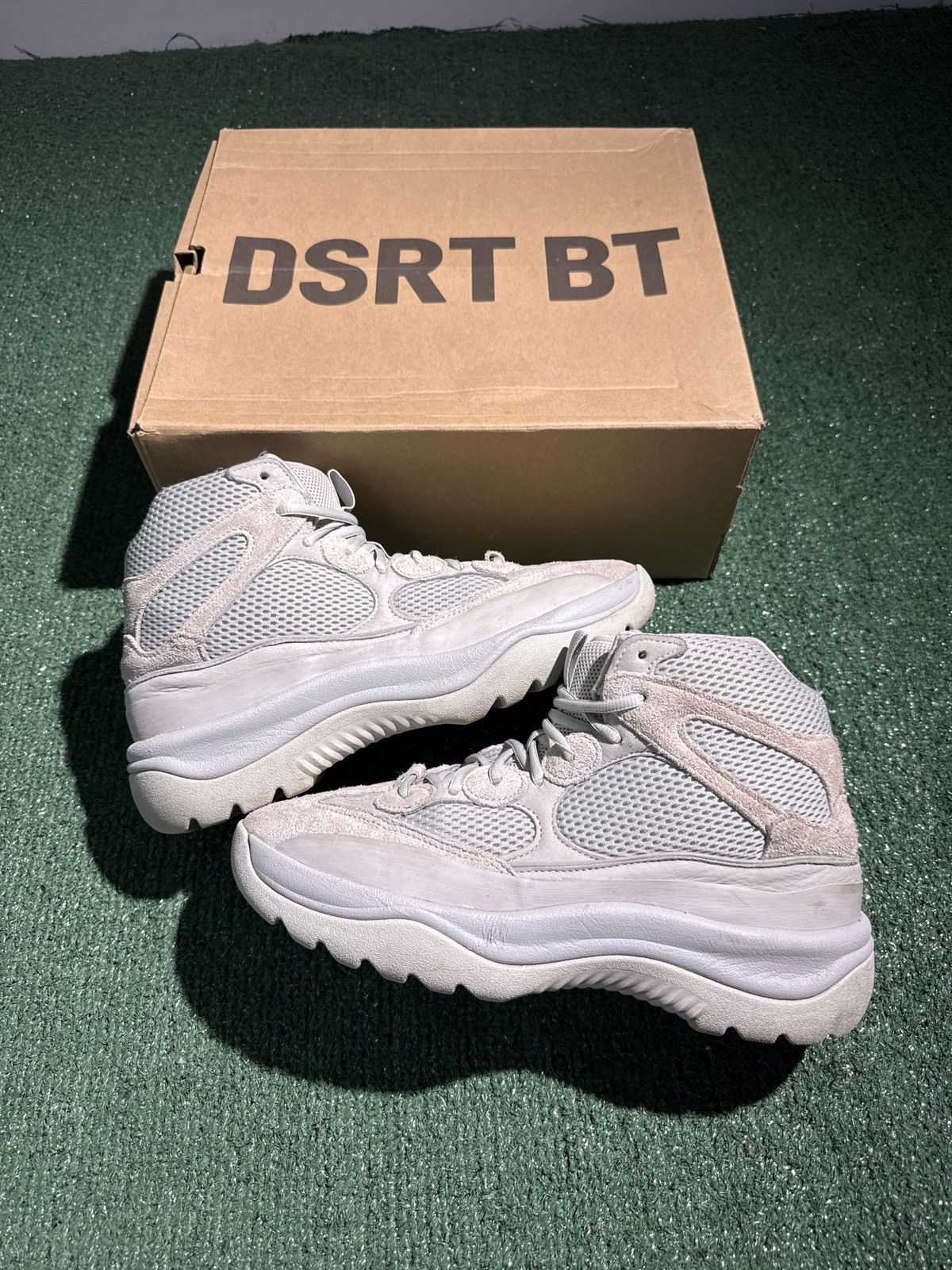 Yeezy Yeezy desert boot salt Size US 10.5 / EU 43-44 - 1 Thumbnail
